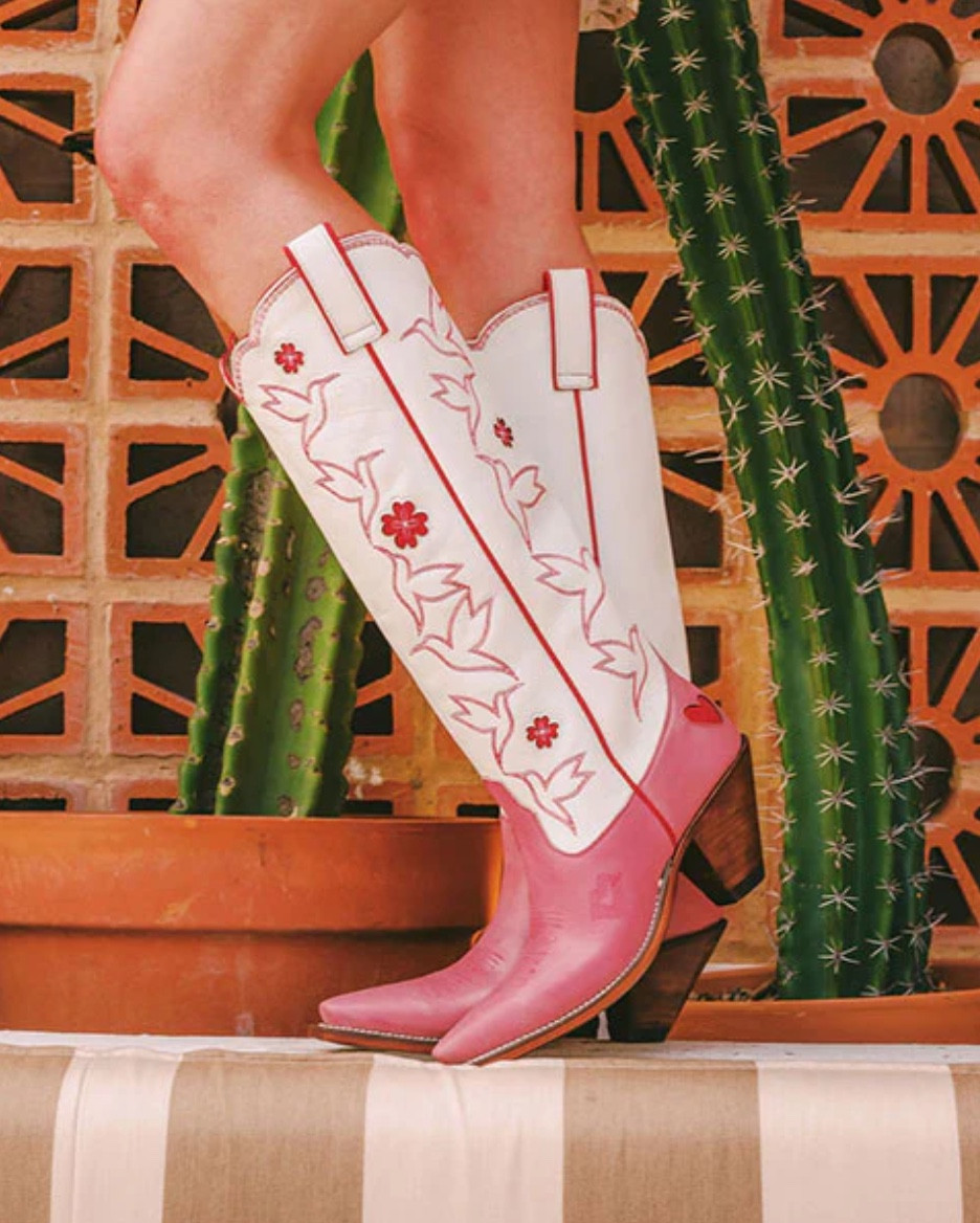 Loving Besita Boots!!! Just discovered them and love how fun their designs are!! They have quite a few styles on sale too!

#LTKootd #LTKMothersDay #LTKSaleAlert