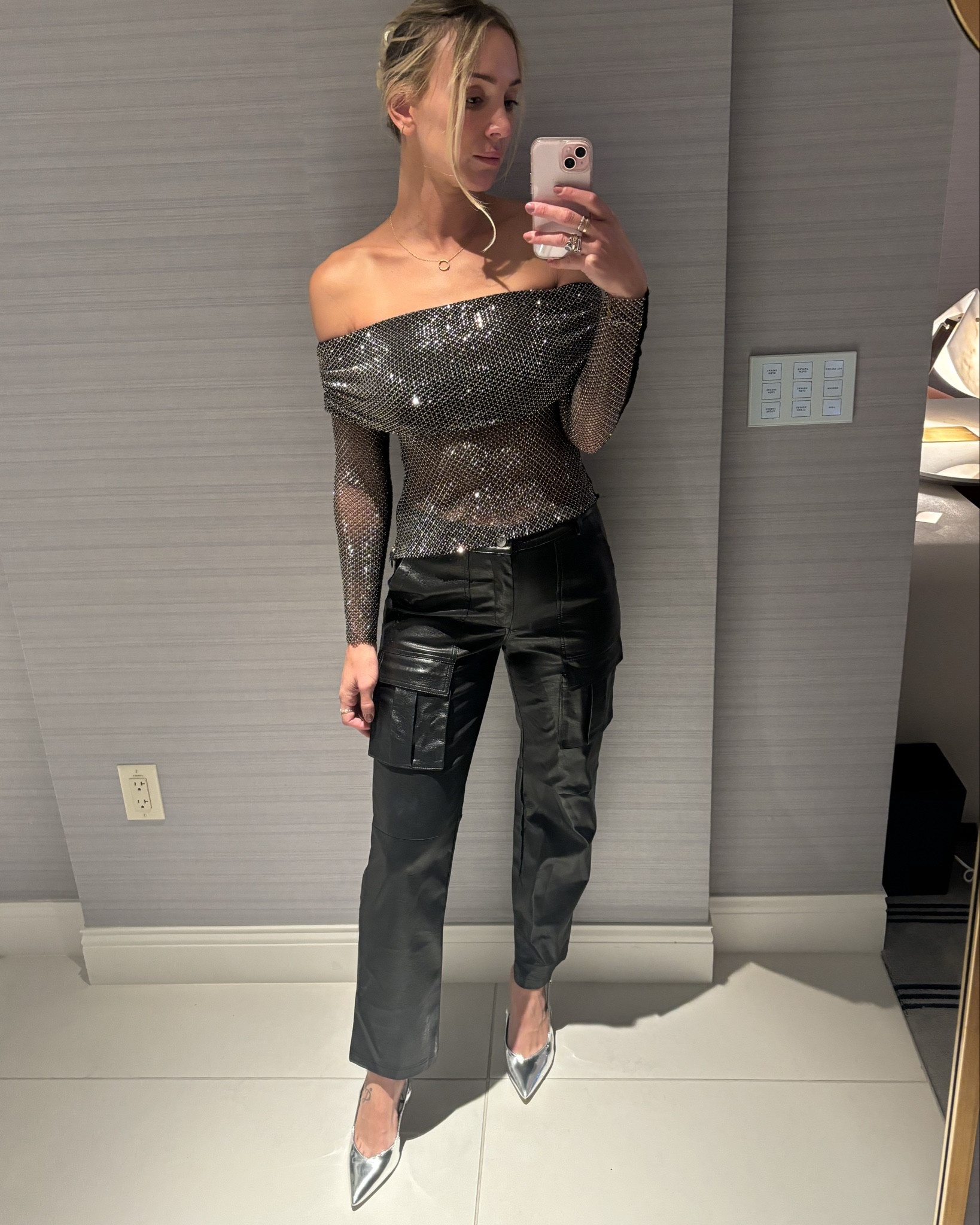 Vegas Outfits ✨ last set is white fox boutique - not link able 

#LTKStyleTip #LTKFindsUnder100 #LTKParties