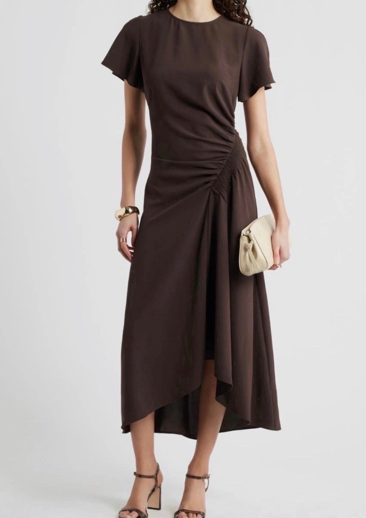 Brown dress
Spring outfit 
Summer outfit 
Bucket bag

#LTKSeasonal #LTKootd #LTKgrwm #LTKdayinmylife