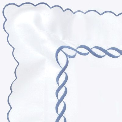 Sienne Scallops - Luxury Bedding - Italian Bed Linens - Schweitzer Linen | Schweitzer Linen