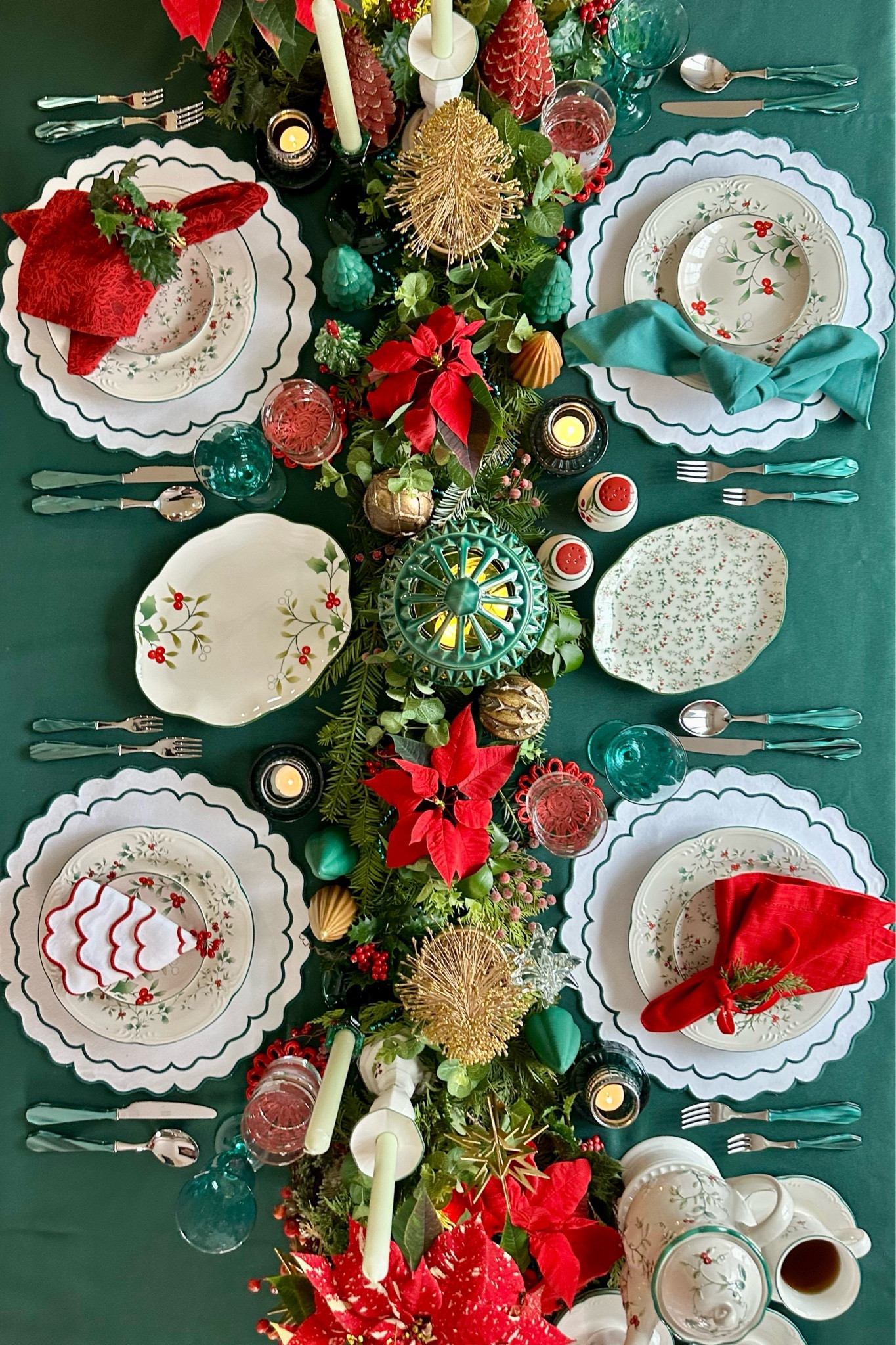 Holiday Table with Pfaltzgraff Winterberry Collection  and AllCottonandLinen Placemats & Napkins 

Placemats & Napkins from www.AllCottonandLinen.com
 Use code CASA20 for 20% discount on your entire purchase. 

#LTKHoliday #LTKhome #LTKparties