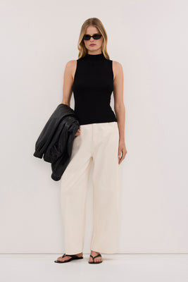 ANGEL BLACK SLEEVELESS KNIT TOP | DISSH