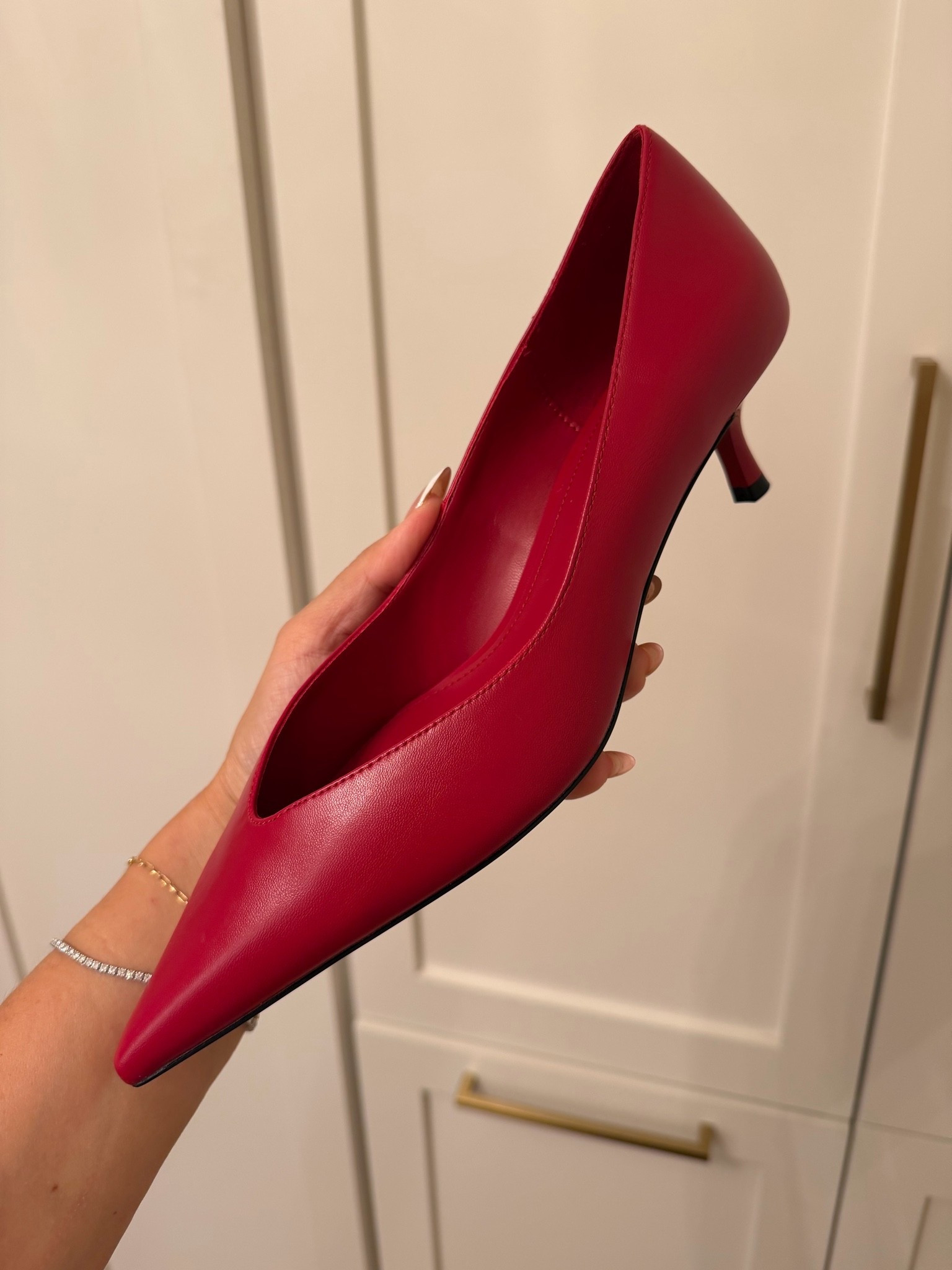 The perfect statement color for fall!

#LTKootd #LTKgrwm