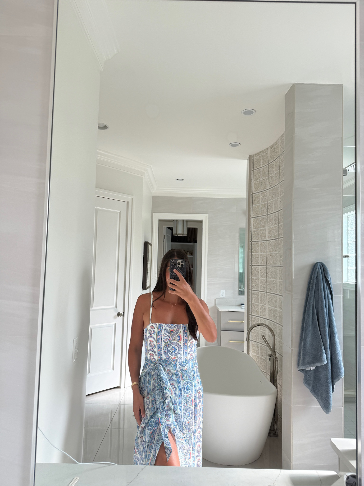 TTS: M

hill house, hill house new arrivals, hillhouse swimwear, swimwear, sarong, swimwear prints, travel outfit, tropical outfit, grace white 

 

#LTKgrwm #LTKSwim #LTKootd