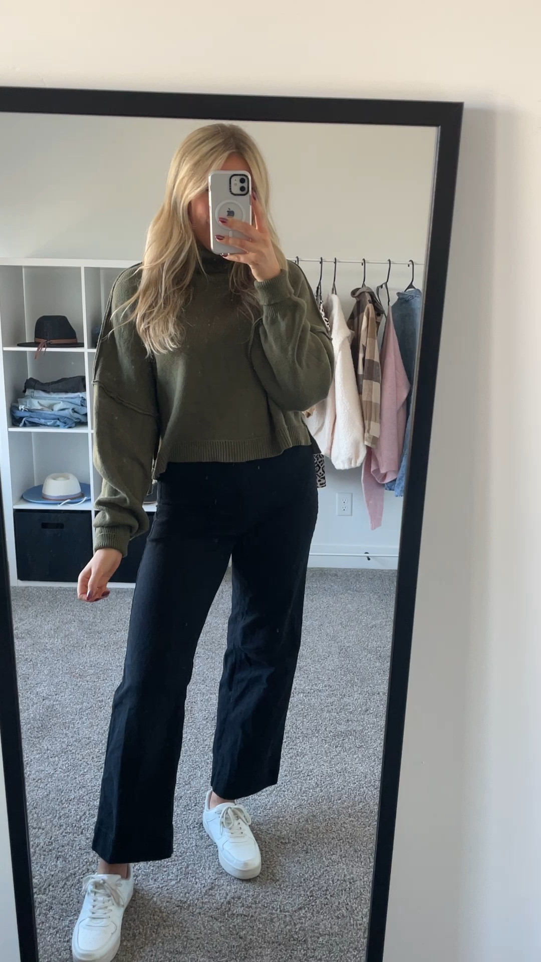 teacher outfit | Thanksgiving outfit |

Sweater: wearing M
Pants: true to size
Sneakers: prefer usual size in wide fit



#LTKFindsUnder100 #LTKSeasonal #LTKWorkwear