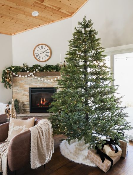The perfect Christmas Tree! 9ft prelit warm white Rushmore fir!!! 🌲

#LTKCyberWeek #LTKhome #LTKHoliday