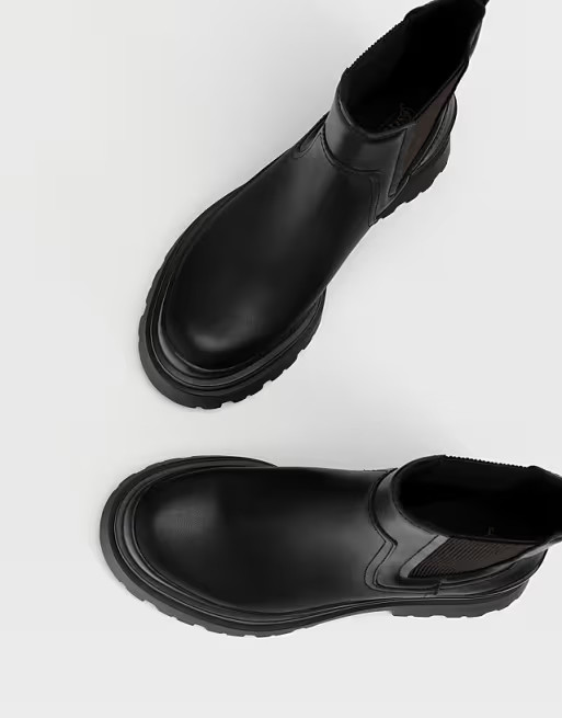 Stradivarius chunky sole chelsea boots in black | ASOS (Global)