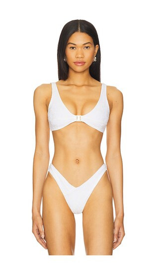 FAE x REVOLVE Kendall Bikini Top in White. - size S | Revolve Clothing (Global)
