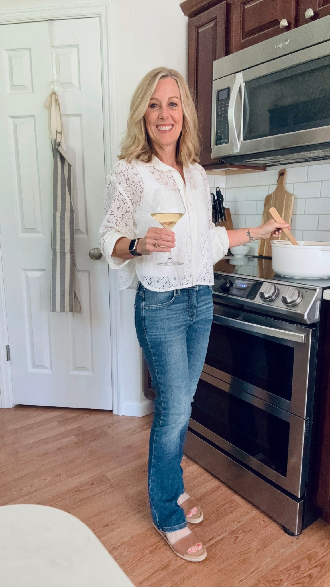 Must have jeans- great stretch, short and tall lengths available. This crooped lace button down is the perfect summer to fall piece. I wear a cropped white tank underneath.
I’m 5’2” and 113 lbs. I’m wearing size 0 short length in the jeans and a small in tops. All true to sizee
#ootd #outfit #ltksummeredit

#LTKHome #LTKSeasonal #LTKStyleTip