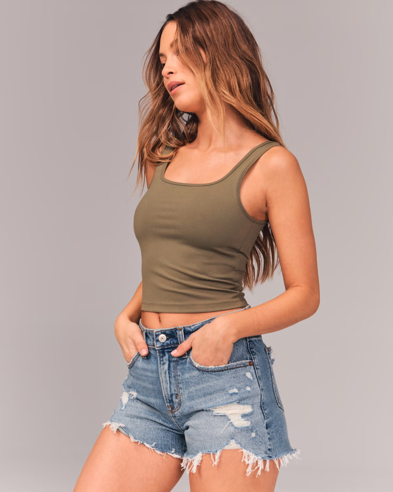 Curve Love Mid Rise Mom Shorts | Abercrombie & Fitch (US)