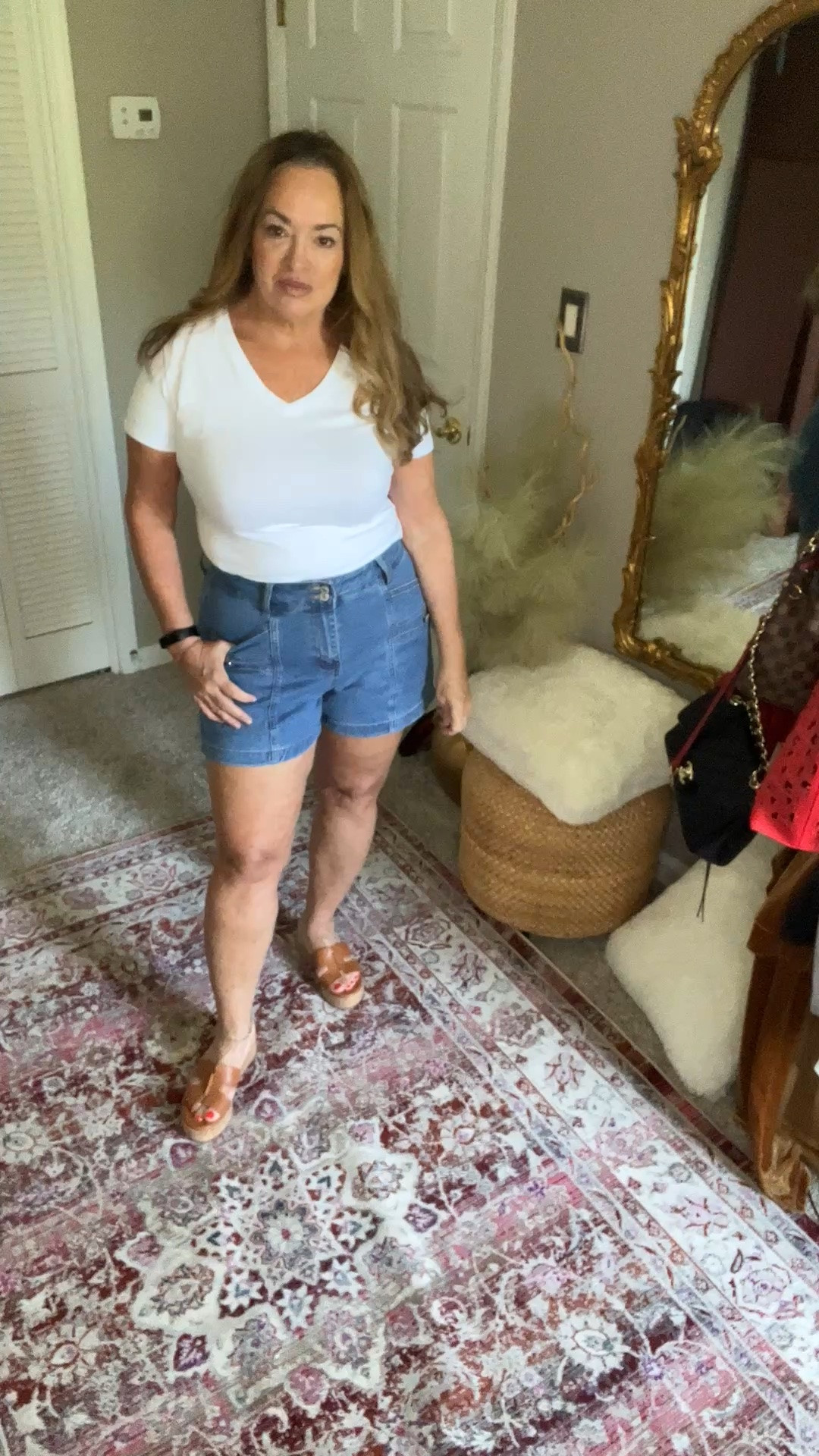 Classic Summer pieces but elevated with a fresh design.

Denim shorts with slant pockets are very 
Flattering and they are available different washes .

The perfect v neck white tee.
With form fitting stretch.

#LTKSeasonal #LTKMidsize #LTKootd