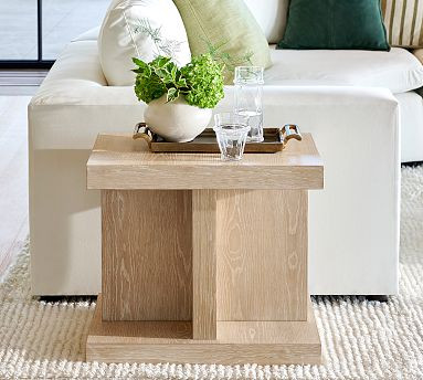 Newport Side Table (24") | Pottery Barn (US)