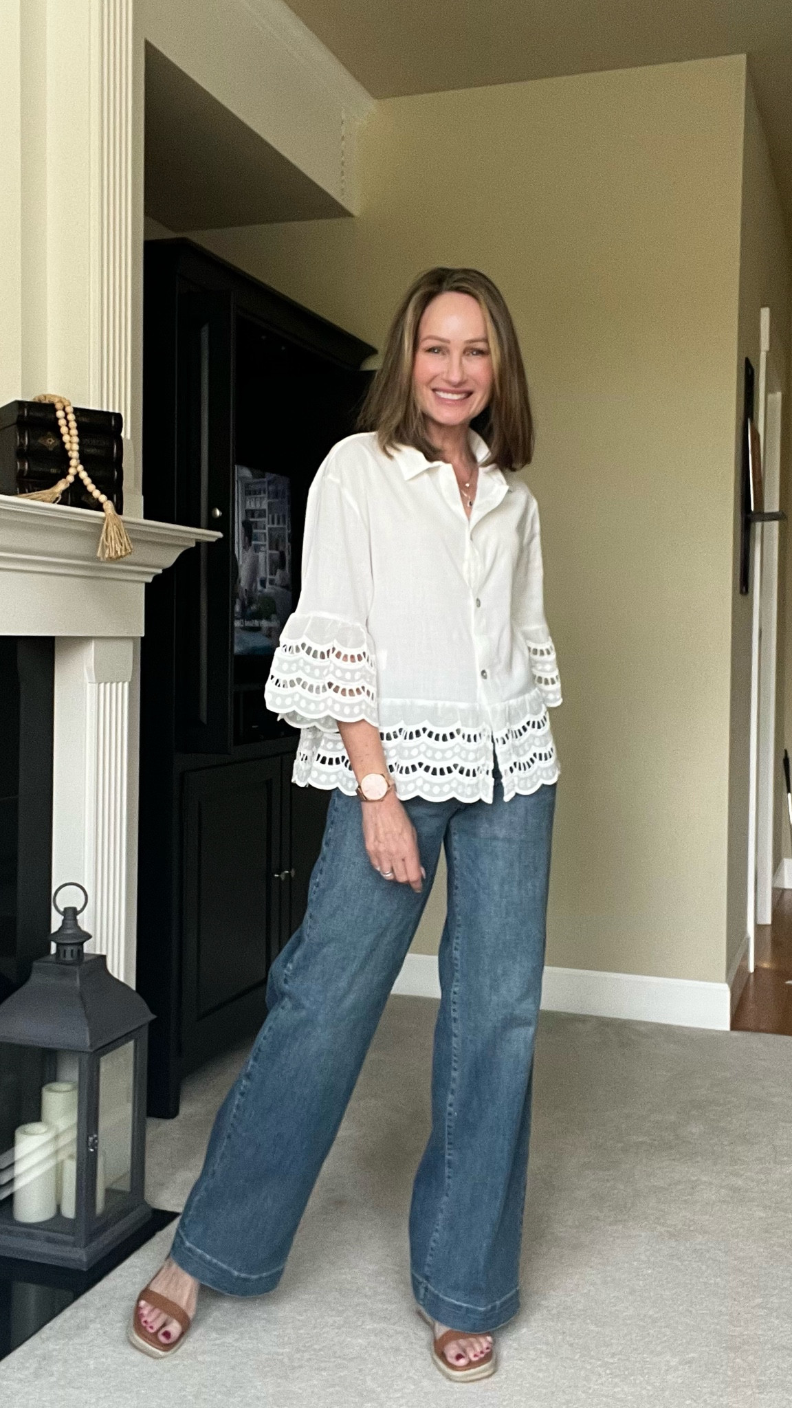Feminine blouse and wide leg jeans. Spring outfit perfection  

#LTKOver40 #LTKFindsUnder50