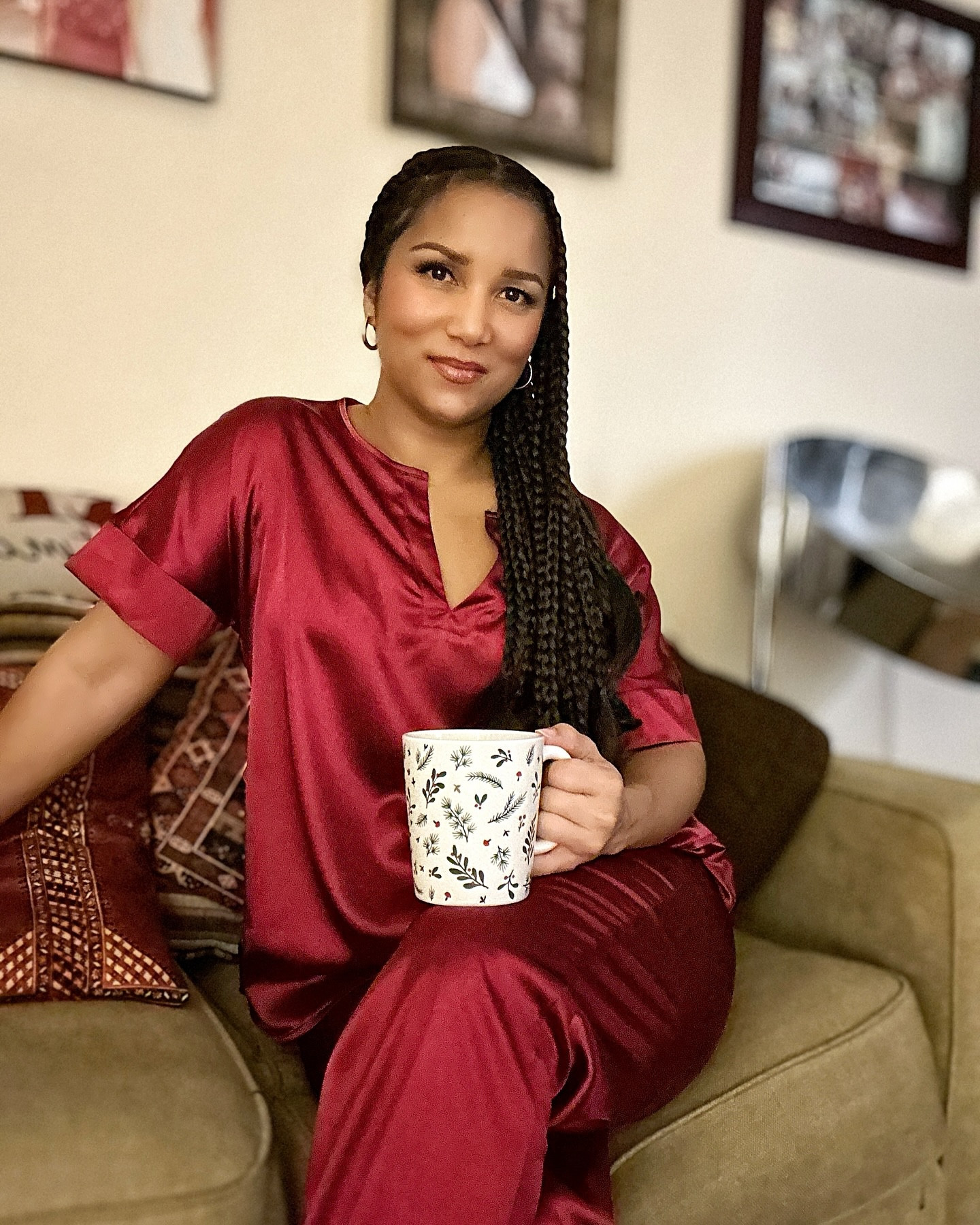 Put a finger down if your holiday meter is set to “EXTRA” this year, too! 🤶🏽 I don’t know what it is about this year, but all I want is to be surrounded by “all that’s merry and bright”! 🤩🎄🎁

Got my tree up a full month before I usually do; decorated every ledge and hallway AND still thinking of adding more; upgraded my holiday pajamas from grunge to glam; listening to my holiday playlists on full blast all day; and I even find myself watching the sappy Hallmark movies that I used to tease my husband about loving years before! What in the holly is happening to me?!? 🤶🏽

Whatever it is, I welcome it and I plan to prolong it as long as I can because we all know it’ll pass in the blink of an eye! ⌛️ So, I hope that you’re able to stop and enjoy the holiday of love, giving and fellowship with the important people in your lives! And let me know if you’re in “Hyper Holly” mode this year, too! 😘🎄🎁🤶🏽

Comment “SHOP” if you’d like a DM w/ the link to shop my pajamas. 🔗🎁 https://liketk.it/4ZE6H #ltkgiftguide 

#mostwonderfultimeoftheyear #holidaymood #christmastime #holidayvibes #xmaspajamas #holidayoutfits