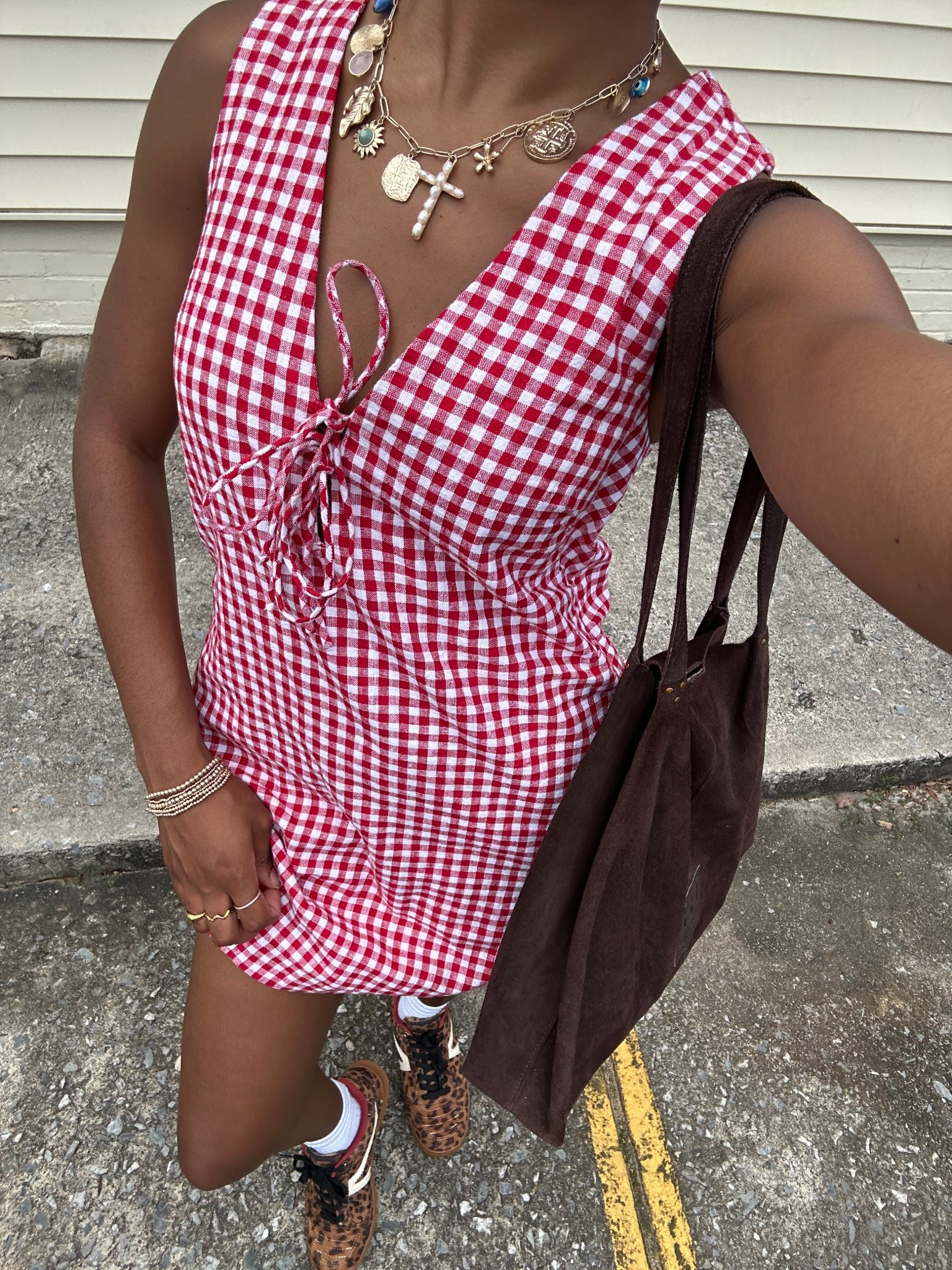The cutest gingham dress from Abercrombie, perfect for the fall 

#LTKStyleTip #LTKFindsUnder100 #LTKItBag