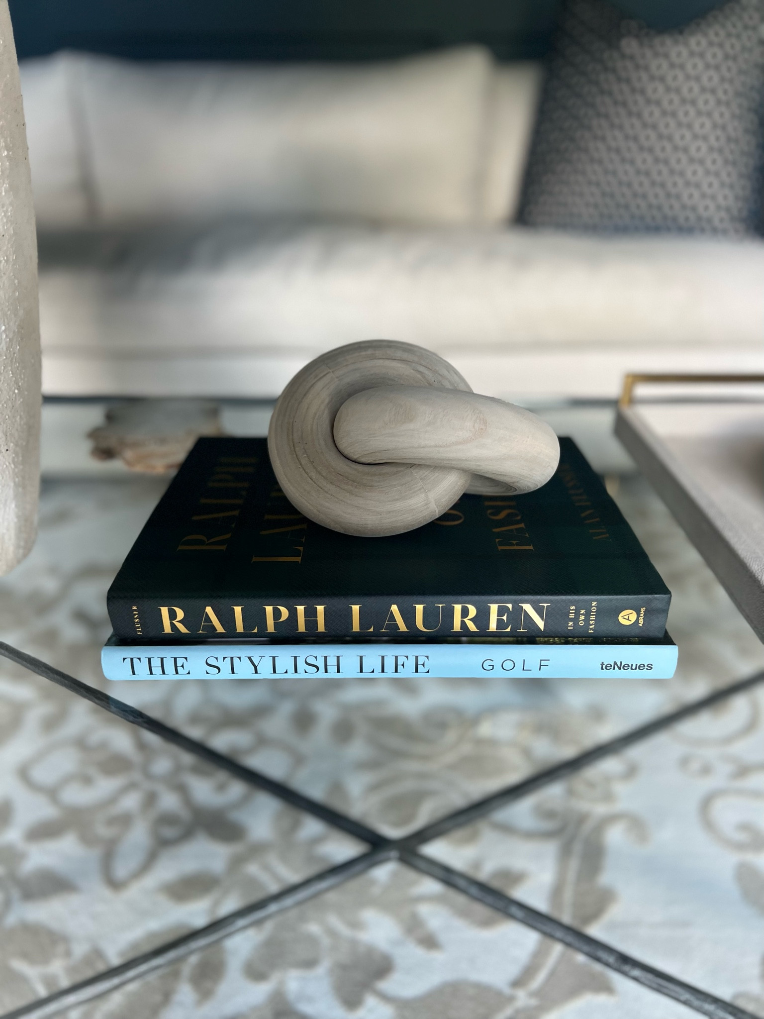 Home inspo 
Coffee table 
Decor


#LTKU #LTKHome