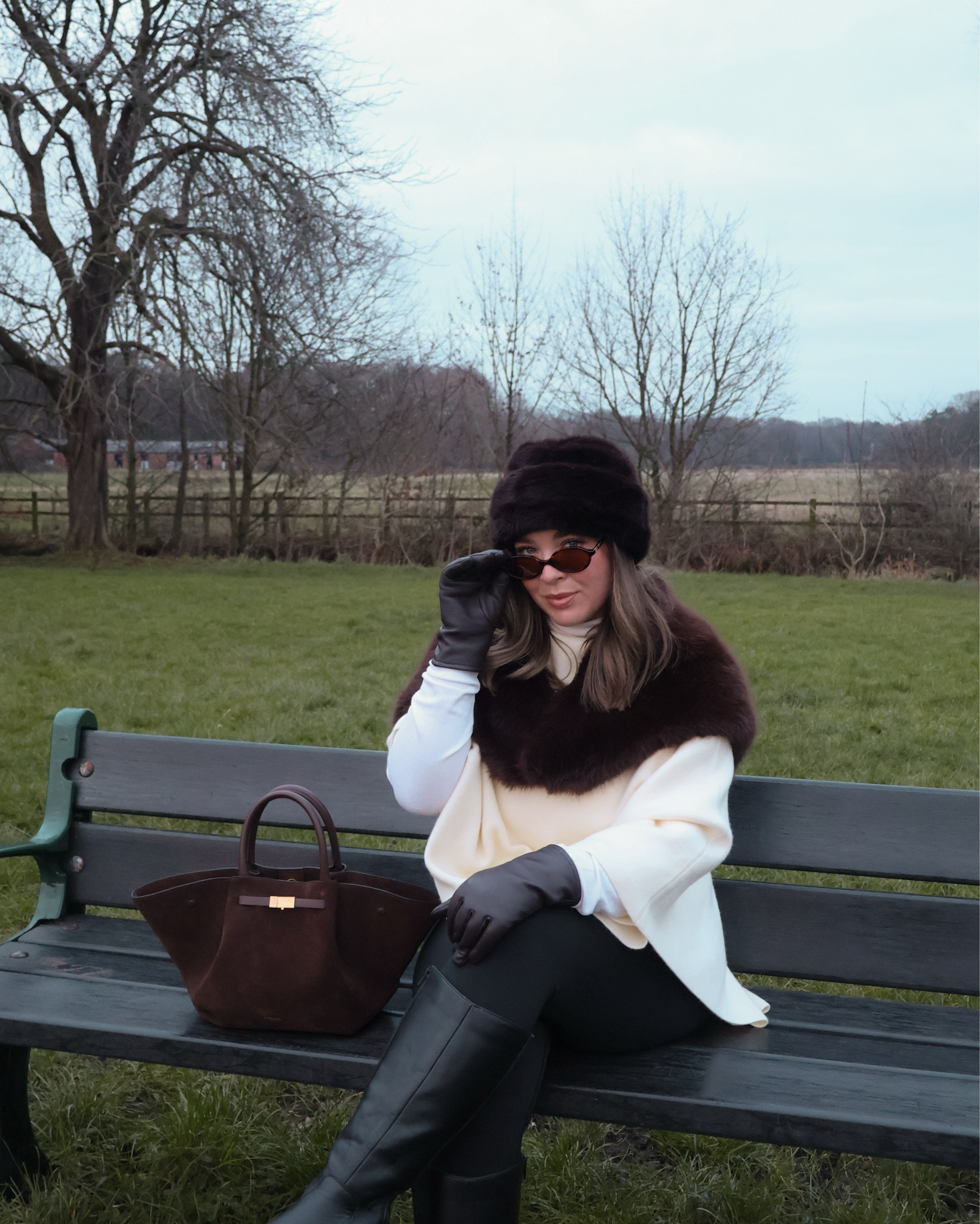 winter outfit: Adanola leggings but make it chic 😉

The cape is from Zara a couple of years ago so I’ve linked similar! 

#LTKmidsize #LTKwinter #LTKfestive