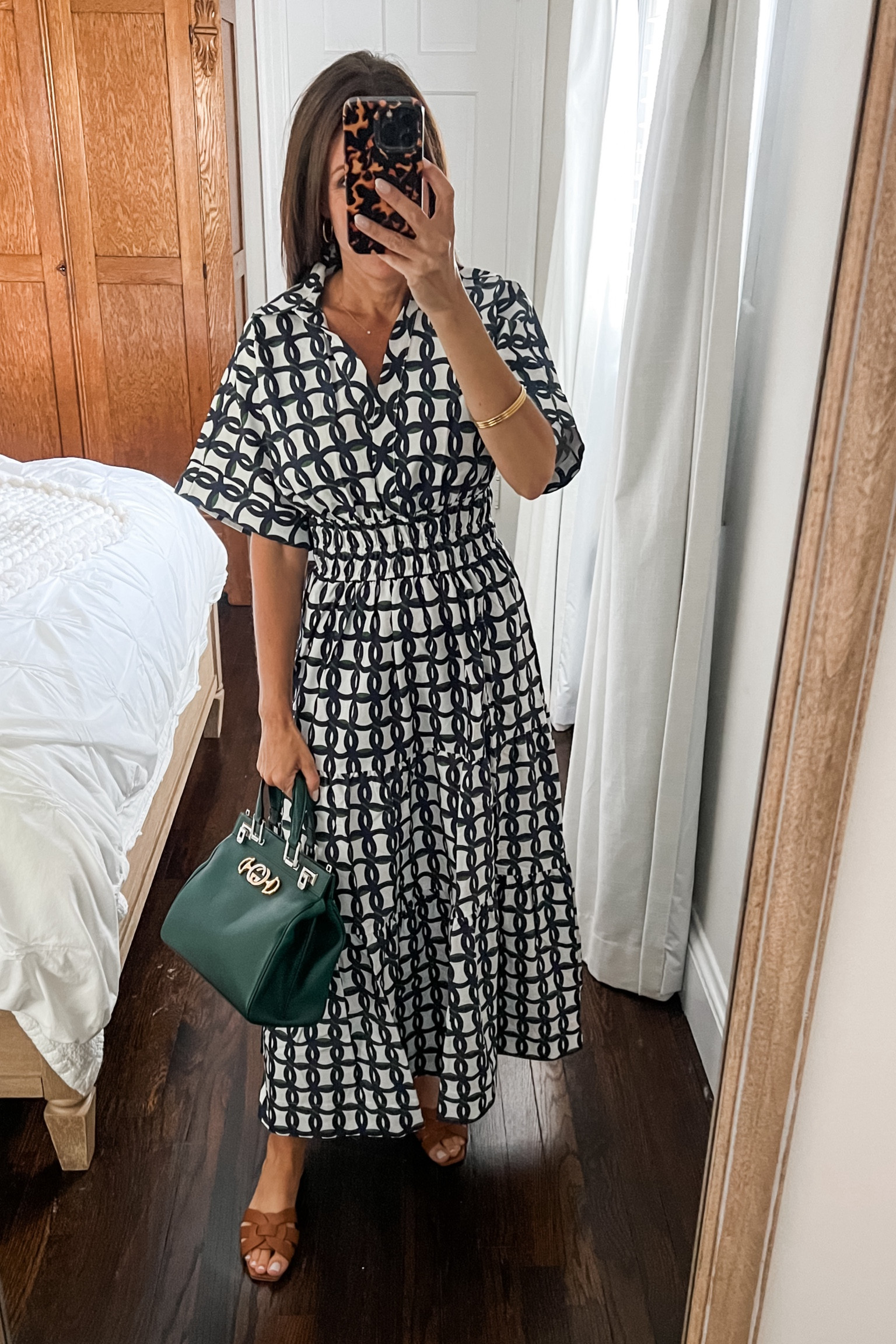 Anthropologie dress wearing an xxs petite.  Bag is one I am selling on Vestiaire for my aunt. 

#LTKBacktoSchool