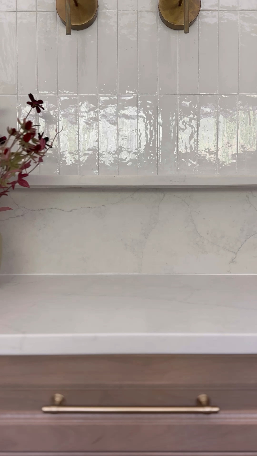 Easy fall bathroom decor idea from Target! This pumpkin candle scent is so good — sort of like a masculine pumpkin 🥰

#LTKHome #LTKFindsUnder50 #LTKStyleTip