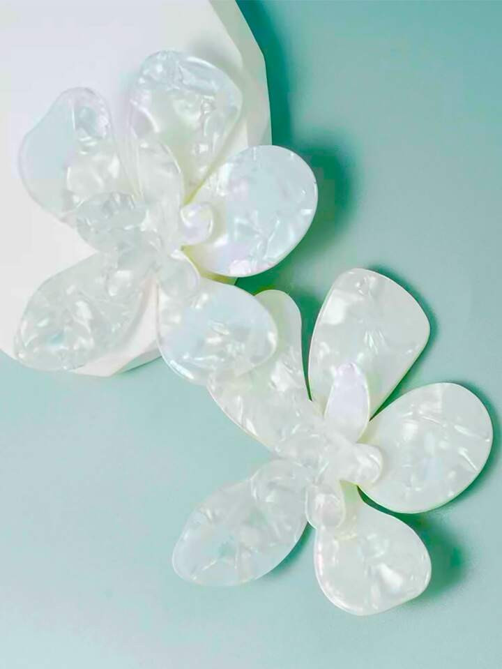 Flower Design Earrings | SHEIN