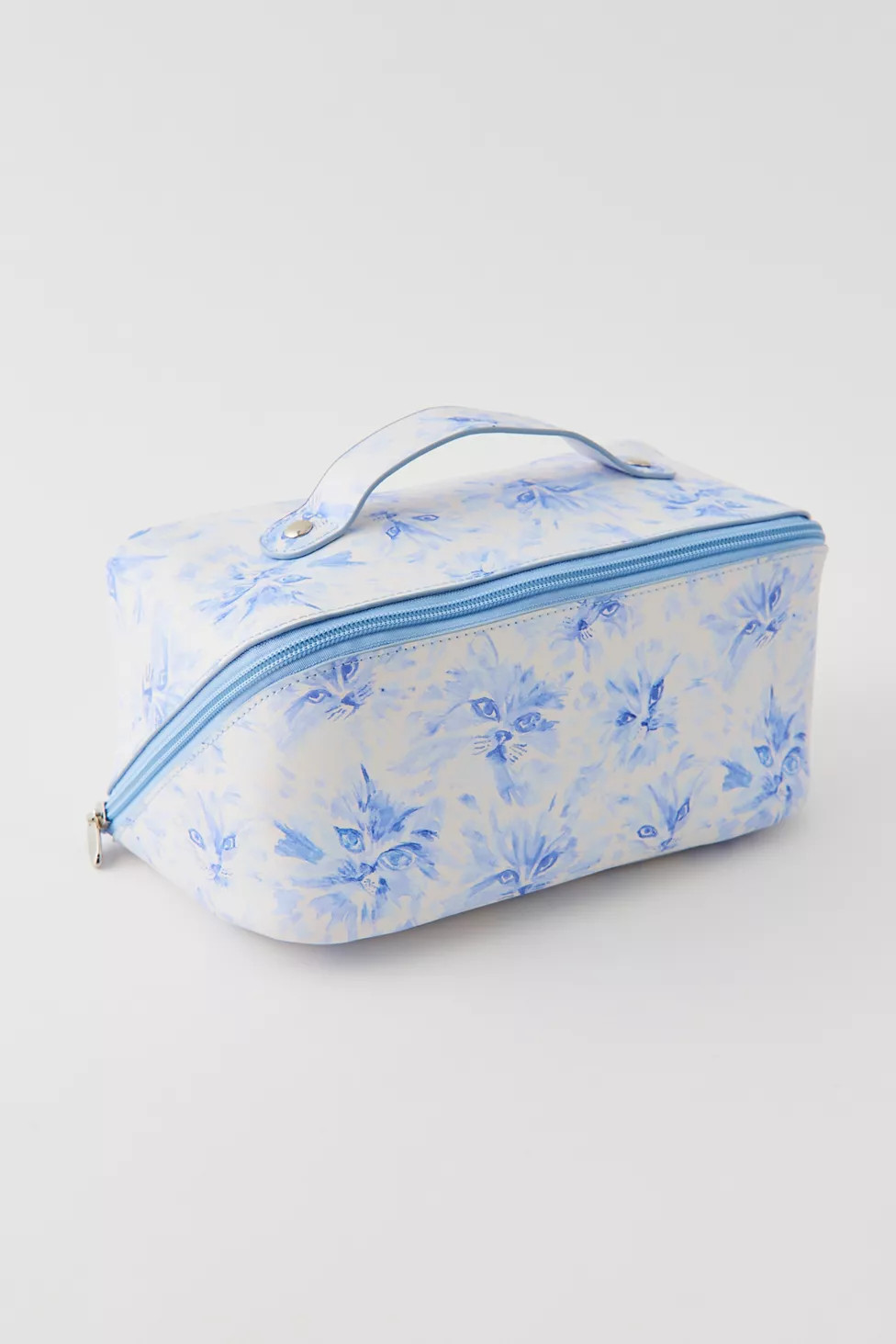 UO Watercolor Cats Makeup Bag | Urban Outfitters (US and RoW)