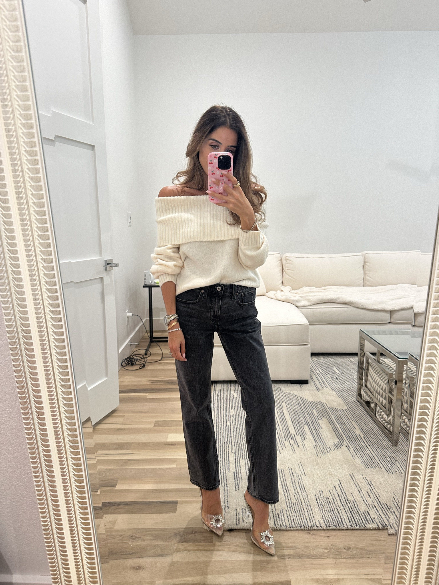 Off shoulder sweater size xxs Abercrombie jeans clear Amazon  heels 

#LTKHoliday #LTKSaleAlert #LTKPetite