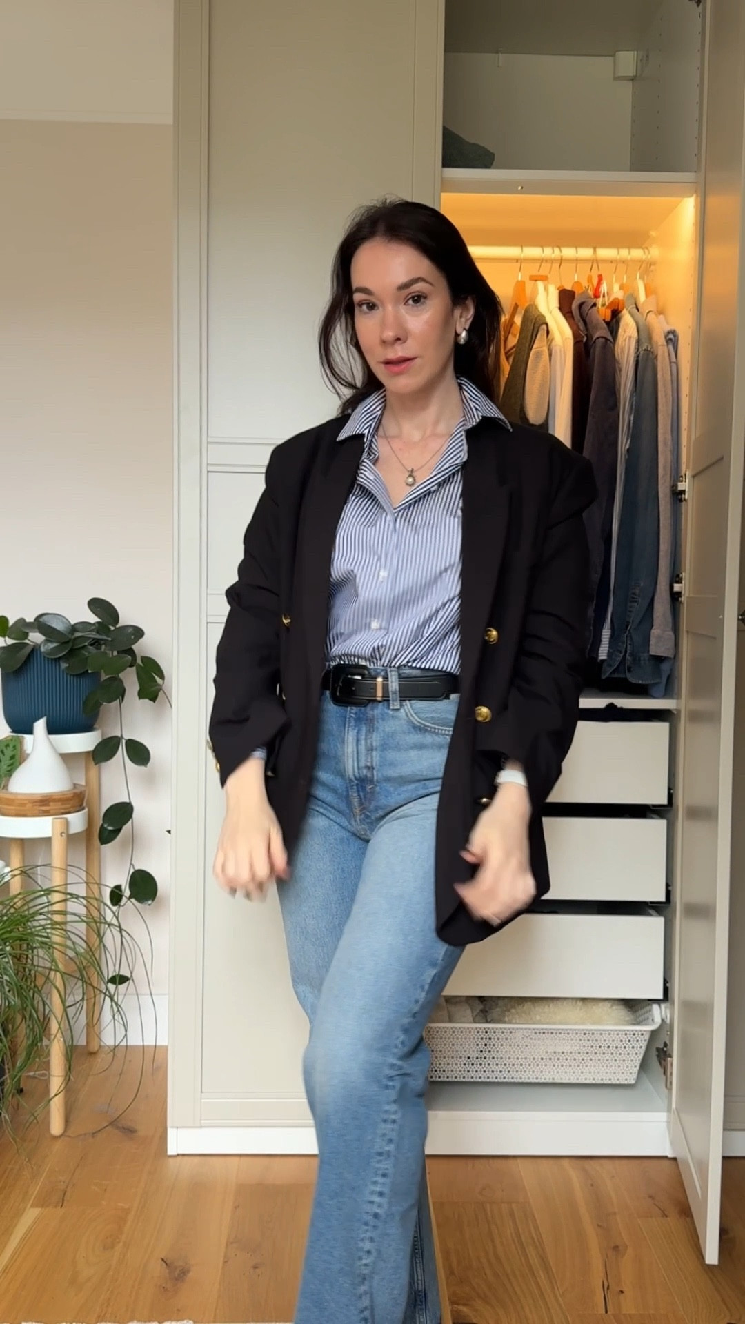 Comment s’habiller pour un entretien professionnel ?

#LTKfrance #LTKworkwear #LTKspring