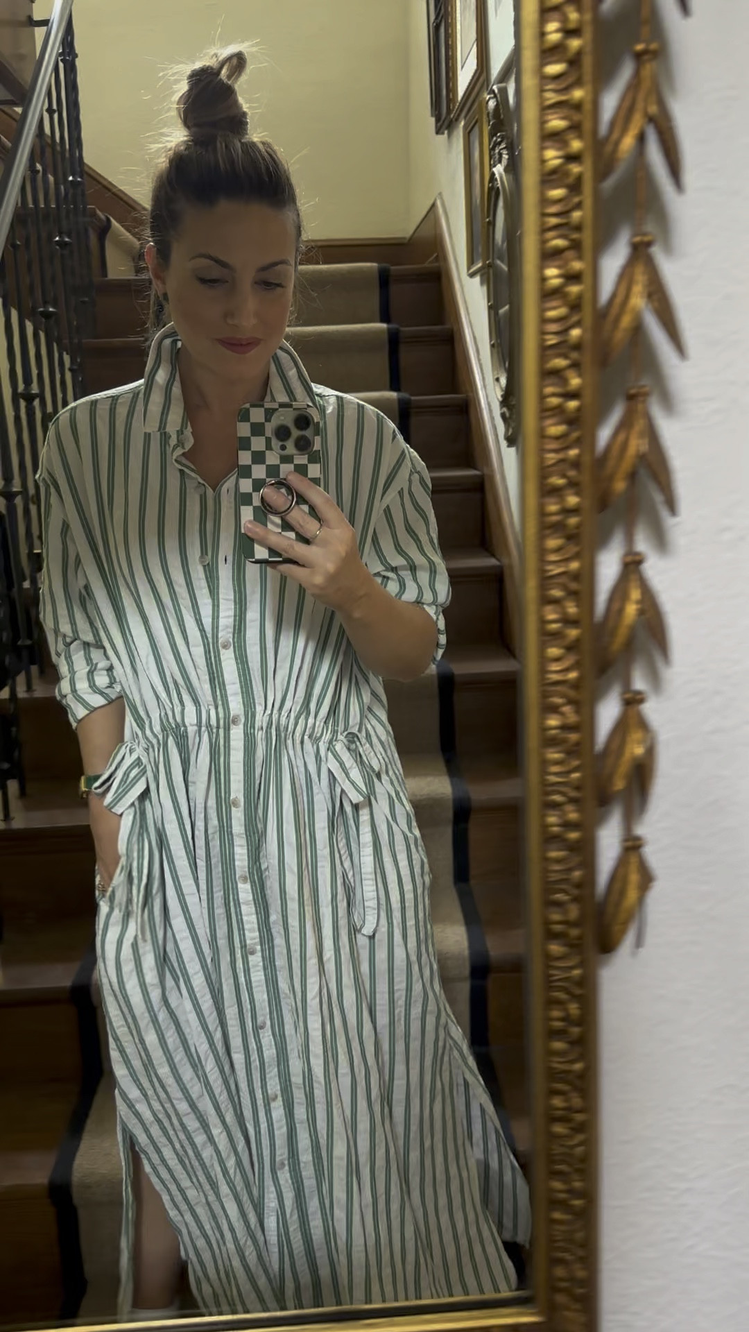 Green and white! Spring look! 

#LTKFindsUnder100 #LTKSeasonal