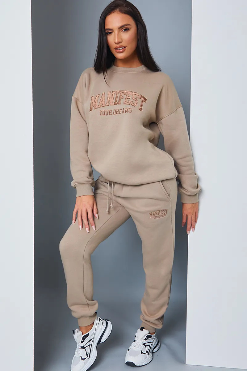'Manifest Your Dreams' Slogan Jogger | In The Style (UK)