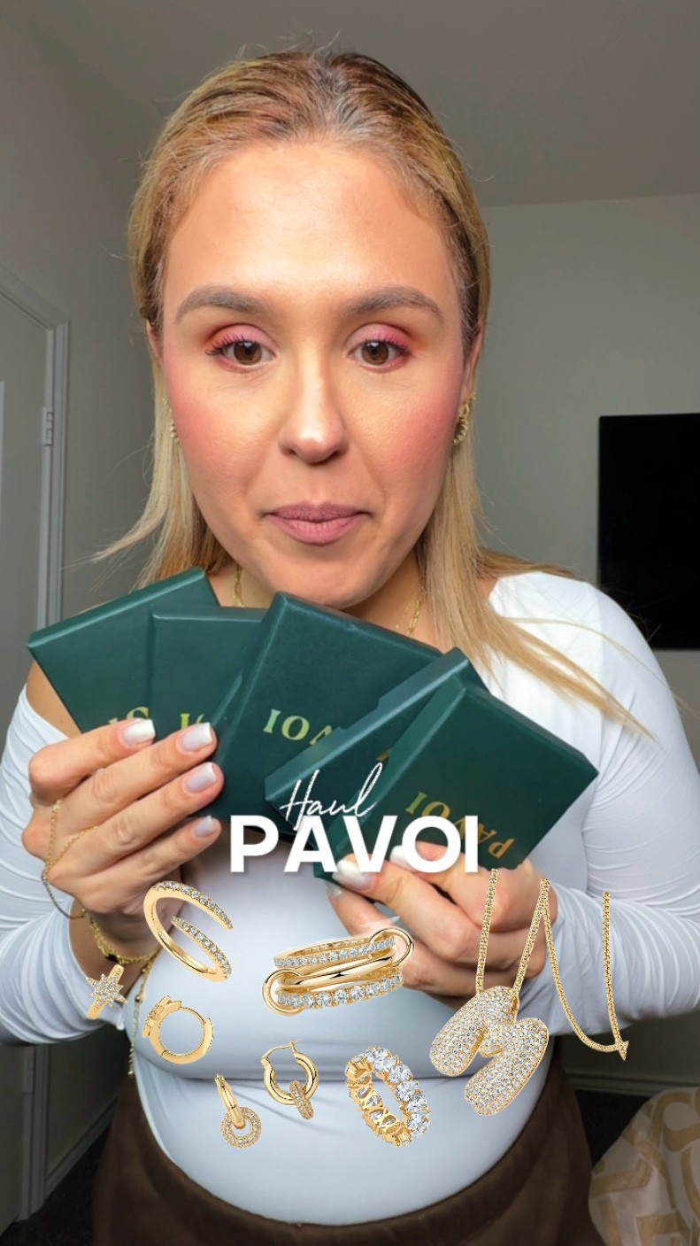 @bypavoi me tiene enamorada! Envía SHOP y te envío los links 💍 Todas las piezas son bellas y saber que tienen baño de oro 14K y que las puedo meter en el agua me gusta más! 
#pavoi #joyeria #goldplatedjewelry #pavoijewelry #dailyjewelry