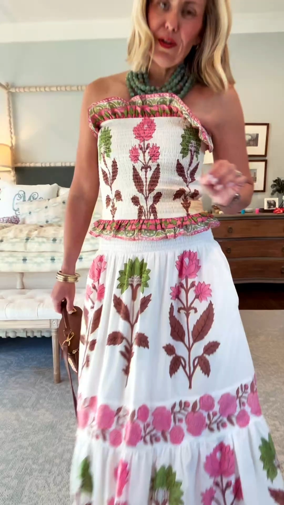 Sue Sartor is giving us 25% off one more day on the FLOUNCE DRESS! Literally show stoppers… I wear XS and trust me, price per wear here… it’s pennies! You will wear these for years to come!
*Use code LUCKY

#LTKOver40 #LTKdayinmylife #LTKSaleAlert