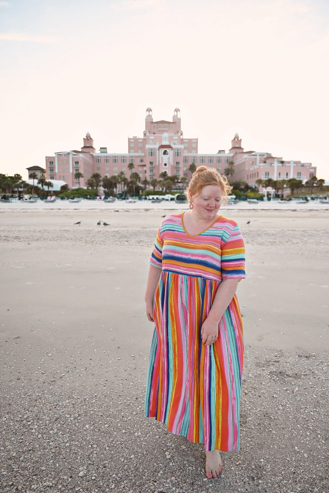Tropical Vacation Outfit 🌈 35% OFF this dress with code WWWULLA

Ulla Popken, swim coverup, vacation dress, resort outfit, rainbow outfit, rainbow dress, size 16, plus size

#LTKPlusSize #LTKootd #LTKTravel