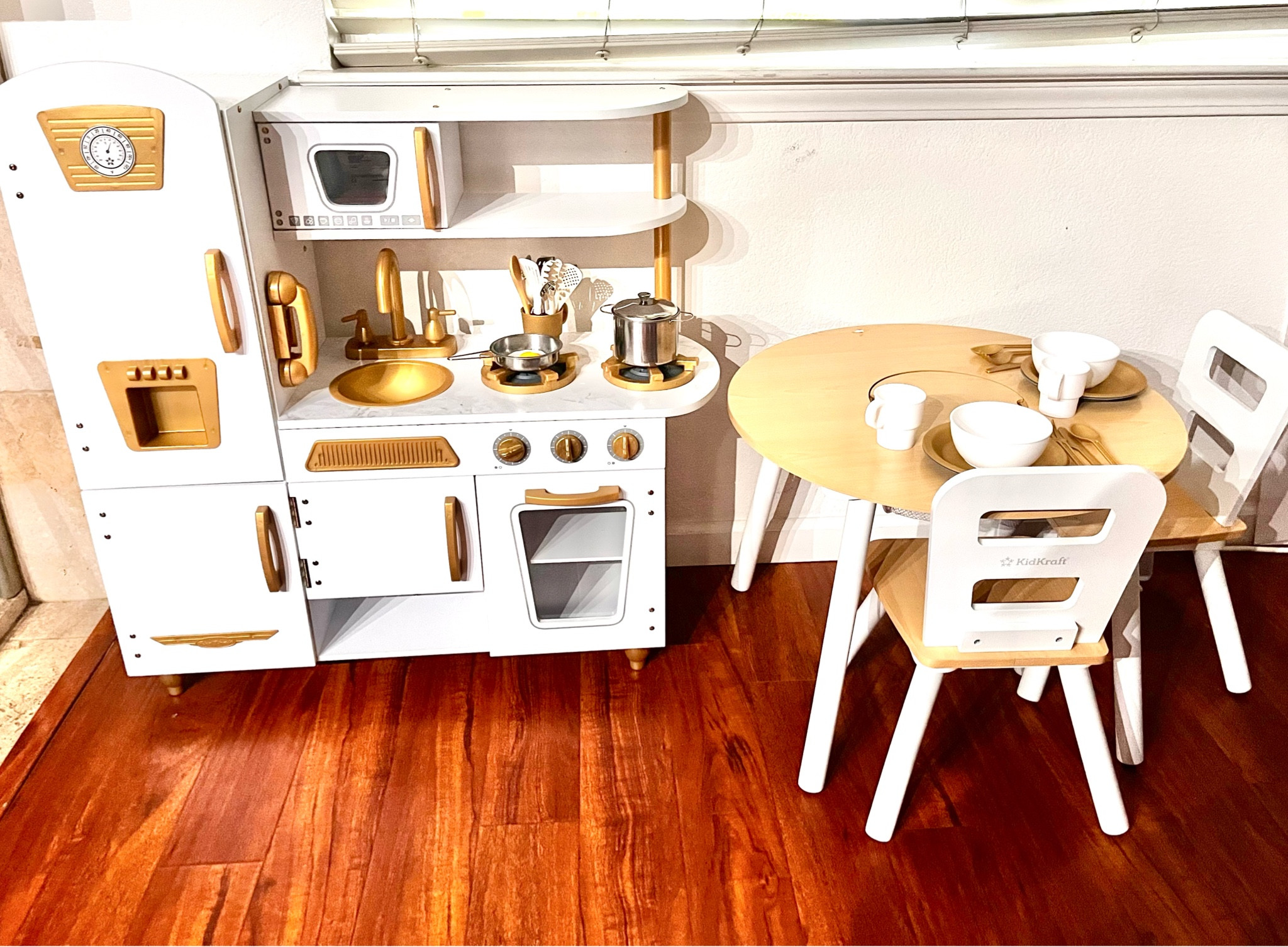 Cute kitchen and table set 

#LTKHoliday #LTKkids #LTKSeasonal
