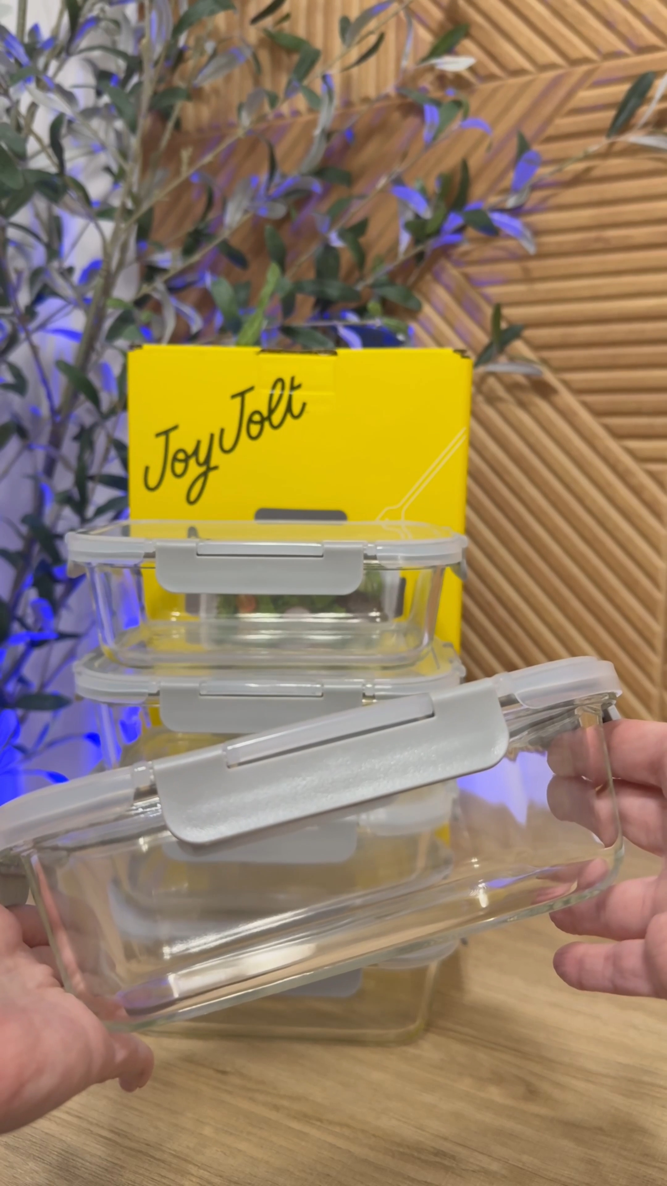 Upgrade your kitchen organization with these JoyJolt glass food containers. Perfect for meal prep, leftovers, and pantry storage. Shop now! #JoyJolt #KitchenOrganization #MealPrep #FoodStorage #AmazonFinds #LTKHome #LTKKitchen