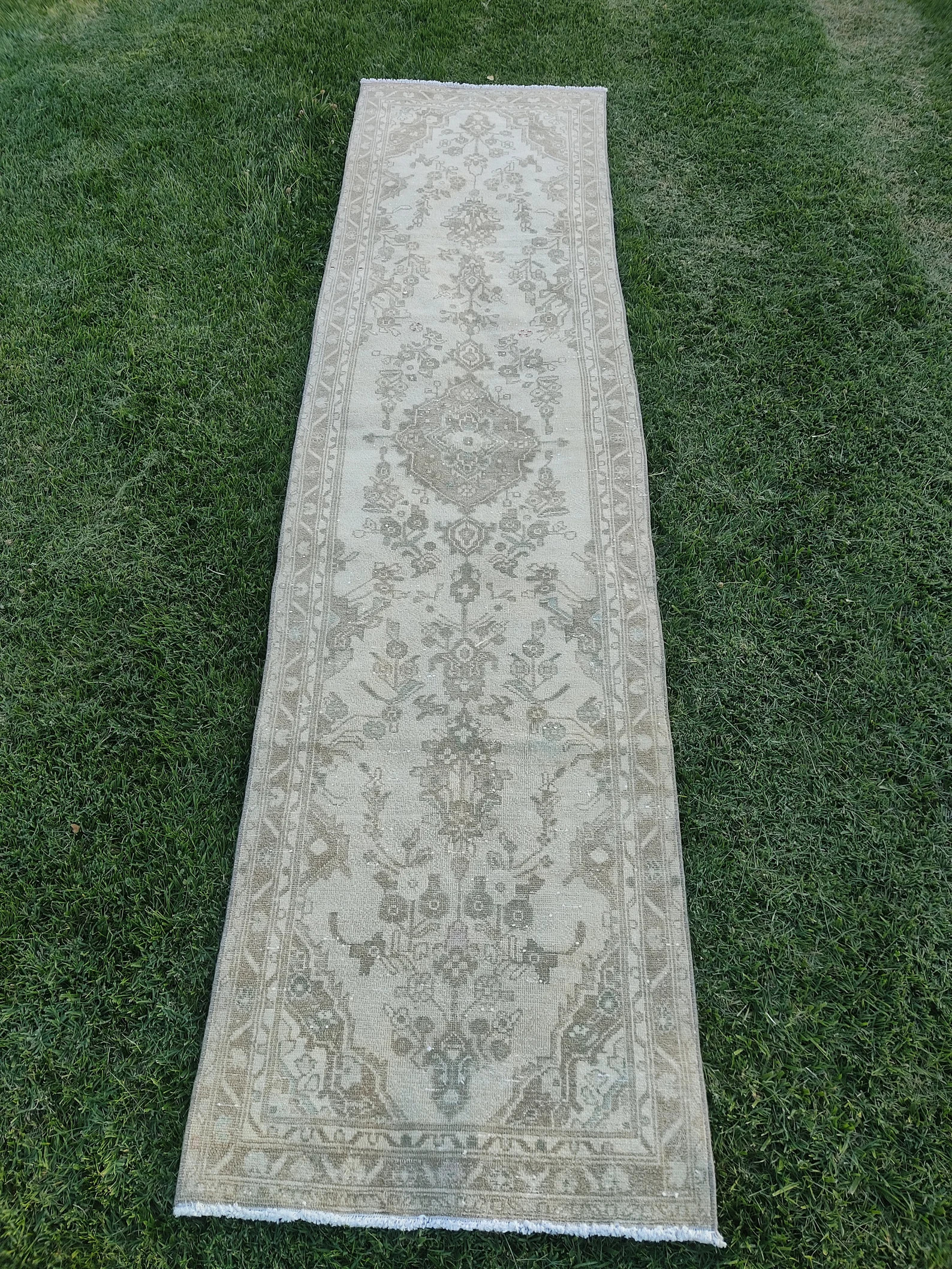 Floral Decor Rug Vintage Runner Rug Kitchen Runner Entryway Rug Narrow Runner Rug Colors White an... | Etsy (US)