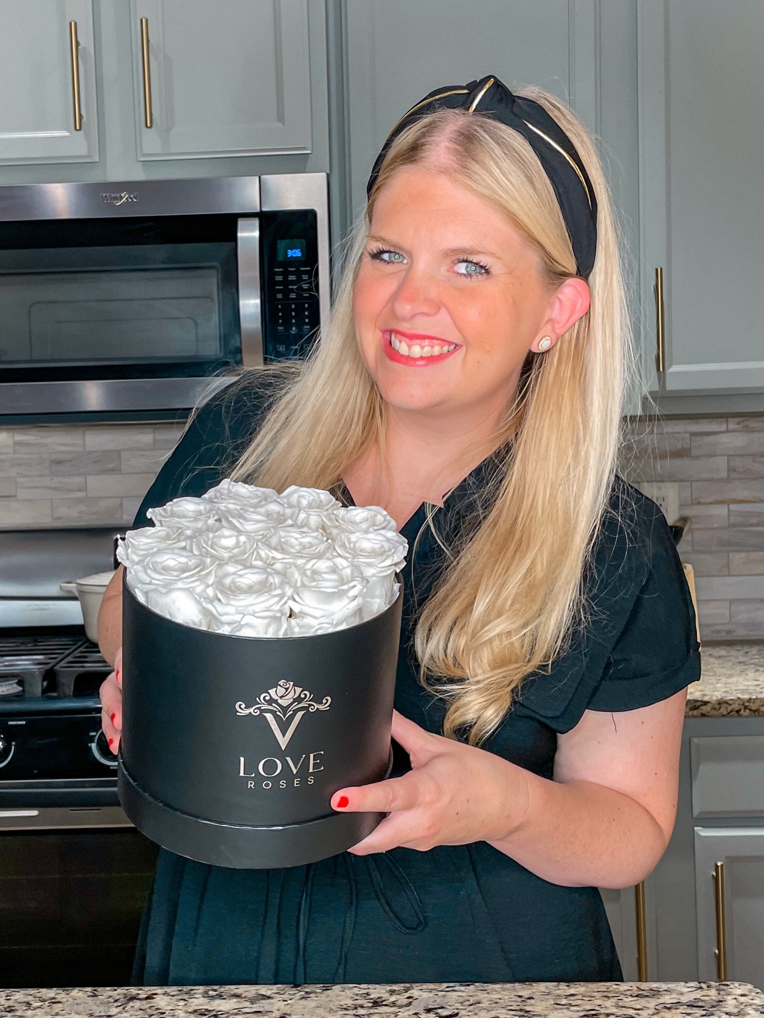 These gorgeous roses are preserved and last 2-3 years! Plus they smell great. They would make a great gift and are on sale today for Amazon prime day! 

#LTKxPrimeDay #LTKhome #LTKFind