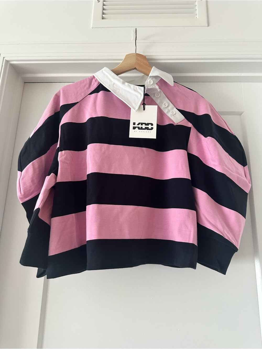 🩷 NWT! Pink KBB by KAHLANA 'The Striped Crewneck T-Shirt’ - Medium | Poshmark