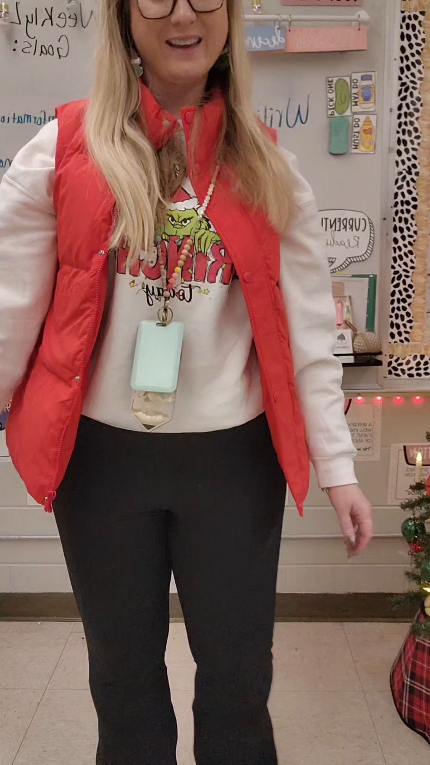 Christmas Outfits of the Week: Teacher Edition 💚❤️🎄

#LTKHoliday #LTKMidsize #LTKSeasonal