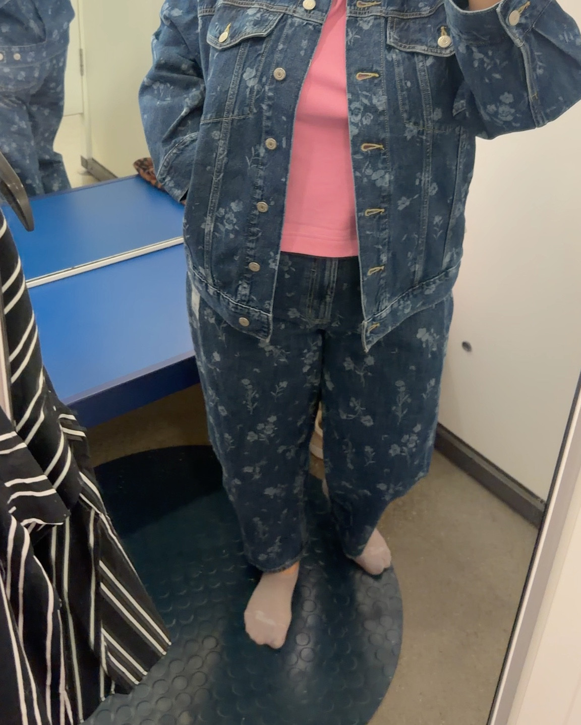 The cutest old navy finds 🤭🤭🤭

#LTKvlog #LTKSeasonal #LTKMidsize
