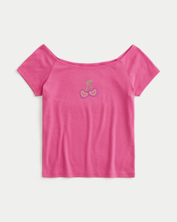 Off-the-Shoulder Heart Graphic Tee | Hollister (US)