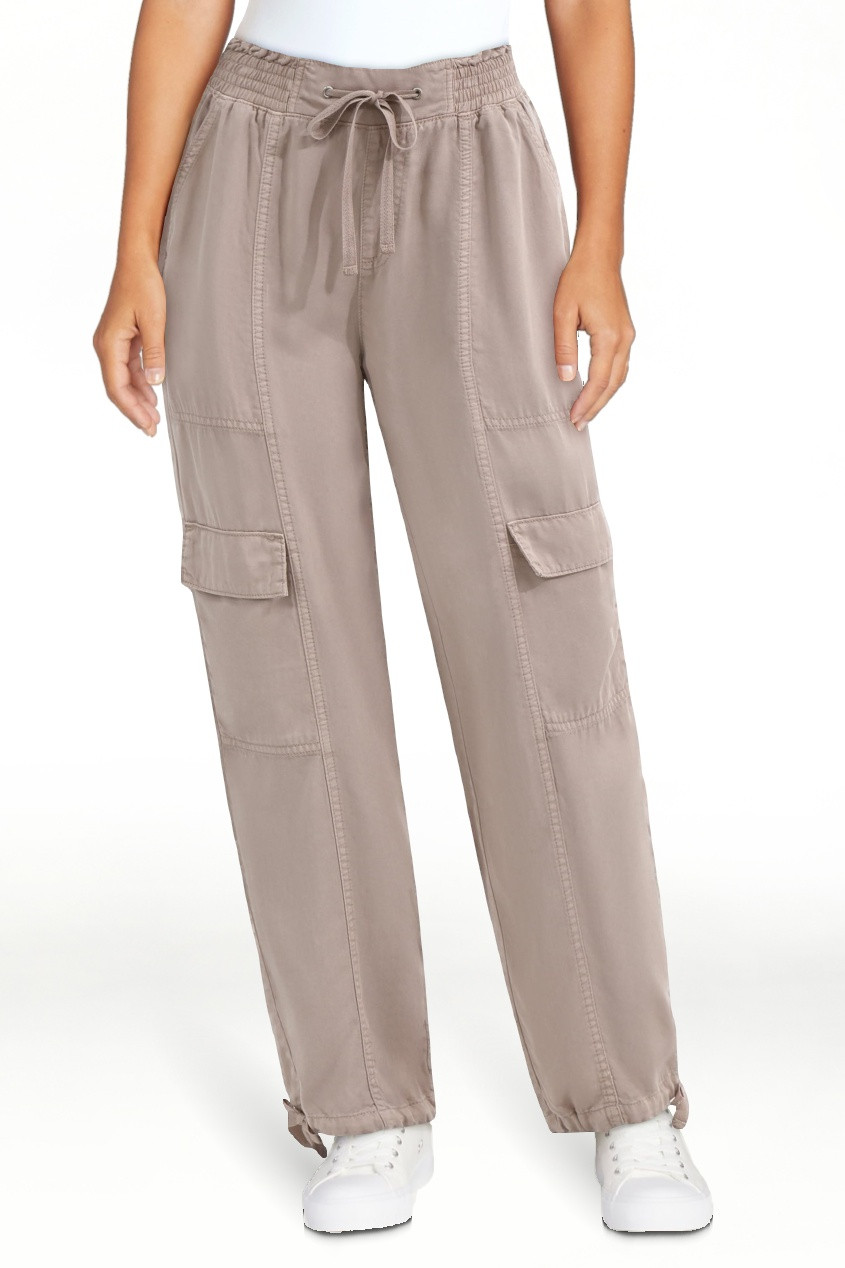 Time and Tru Women's High Rise Jogger Pants, 28" Inseam, Sizes XS-XXXL | Walmart (US)
