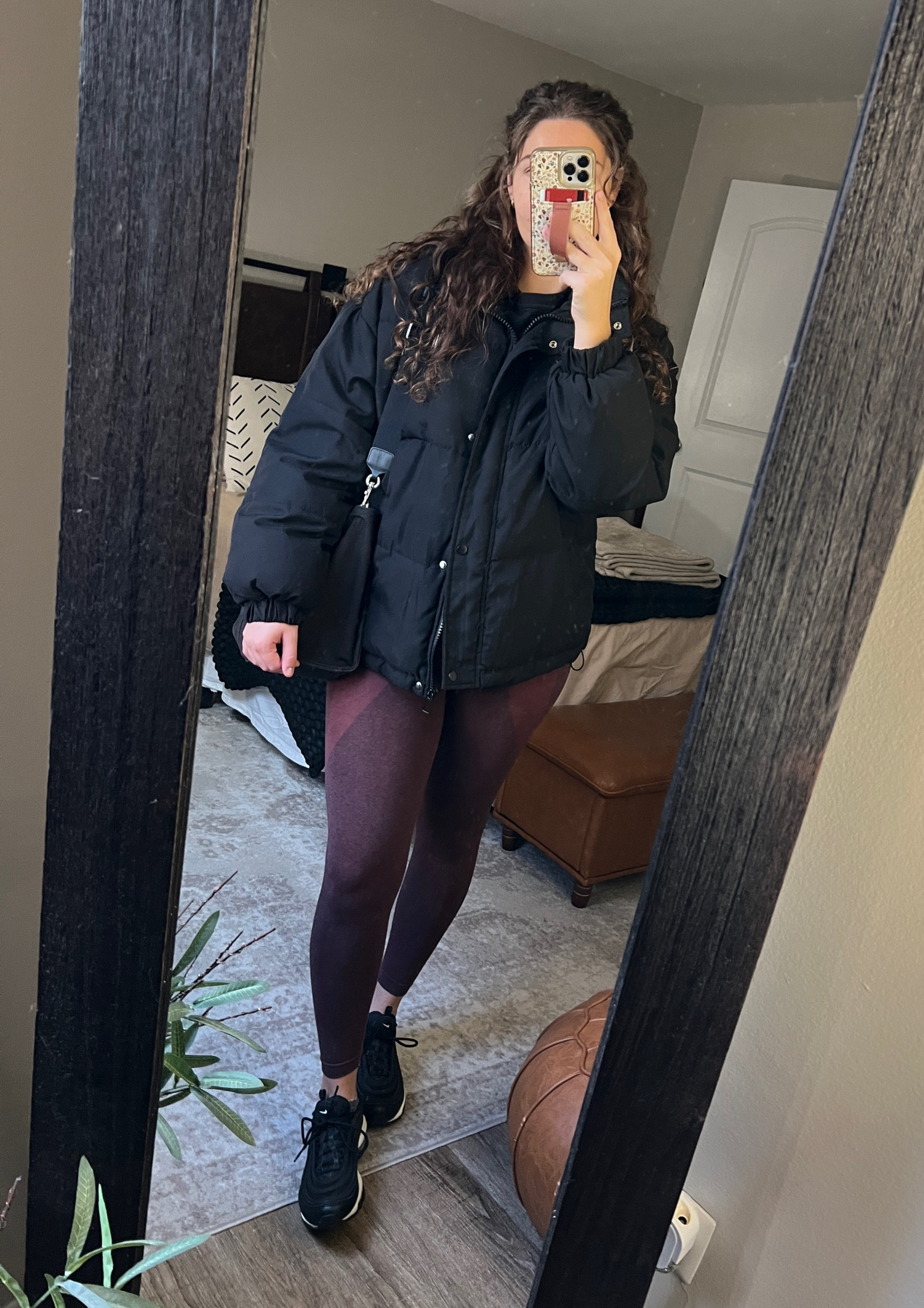 Leggings (M), Puffer Jacket (L) 

Walli cases, Nike 97s, sneakers, Marc Jacob’s tote bags amazon finds

#LTKSeasonal #LTKShoeCrush #LTKTravel