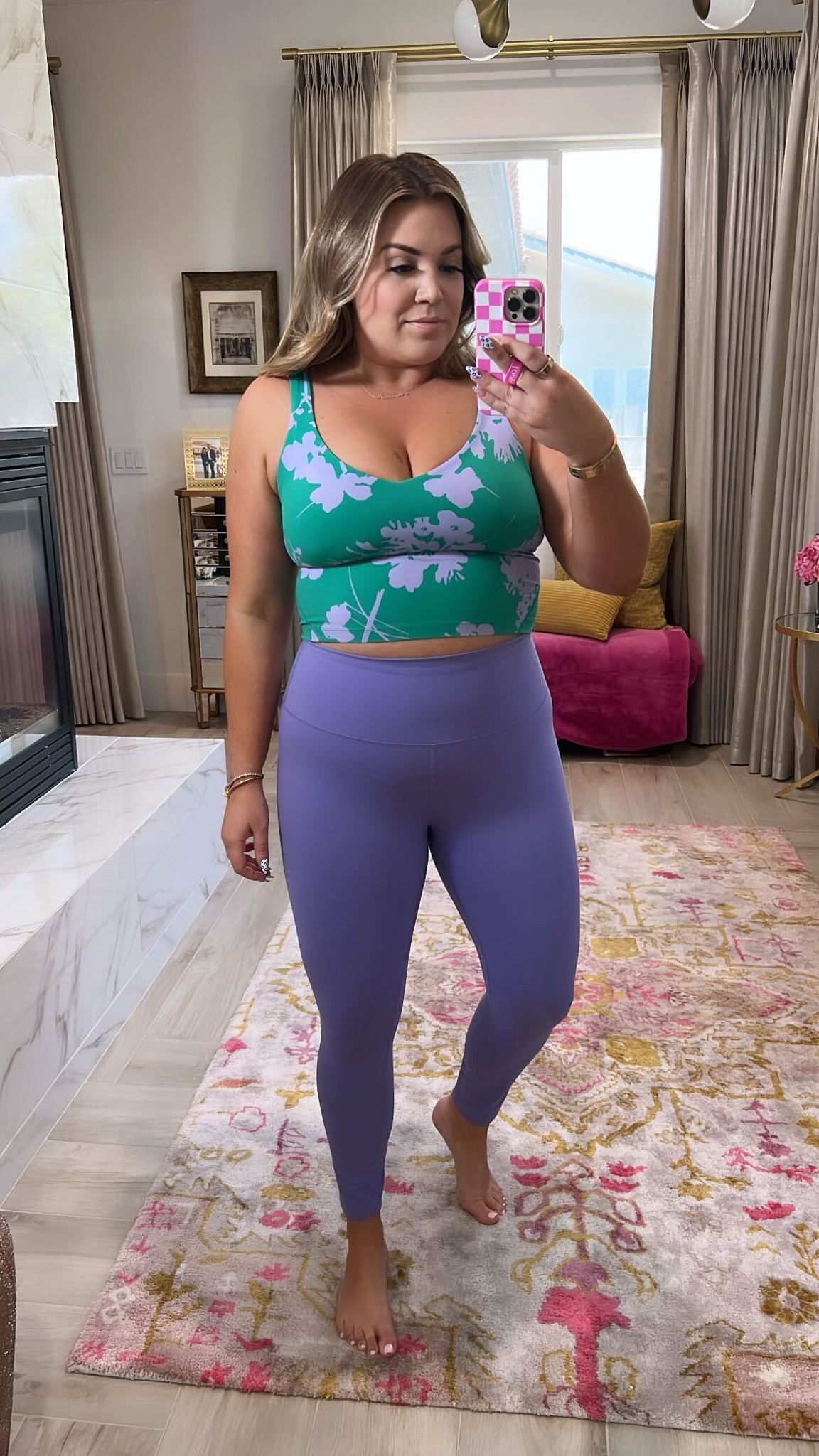 I’m obsessed with this fun print and leggings combo! wearing a 12 in the top and 10 in the leggings

#LTKFind #LTKcurves #LTKSeasonal