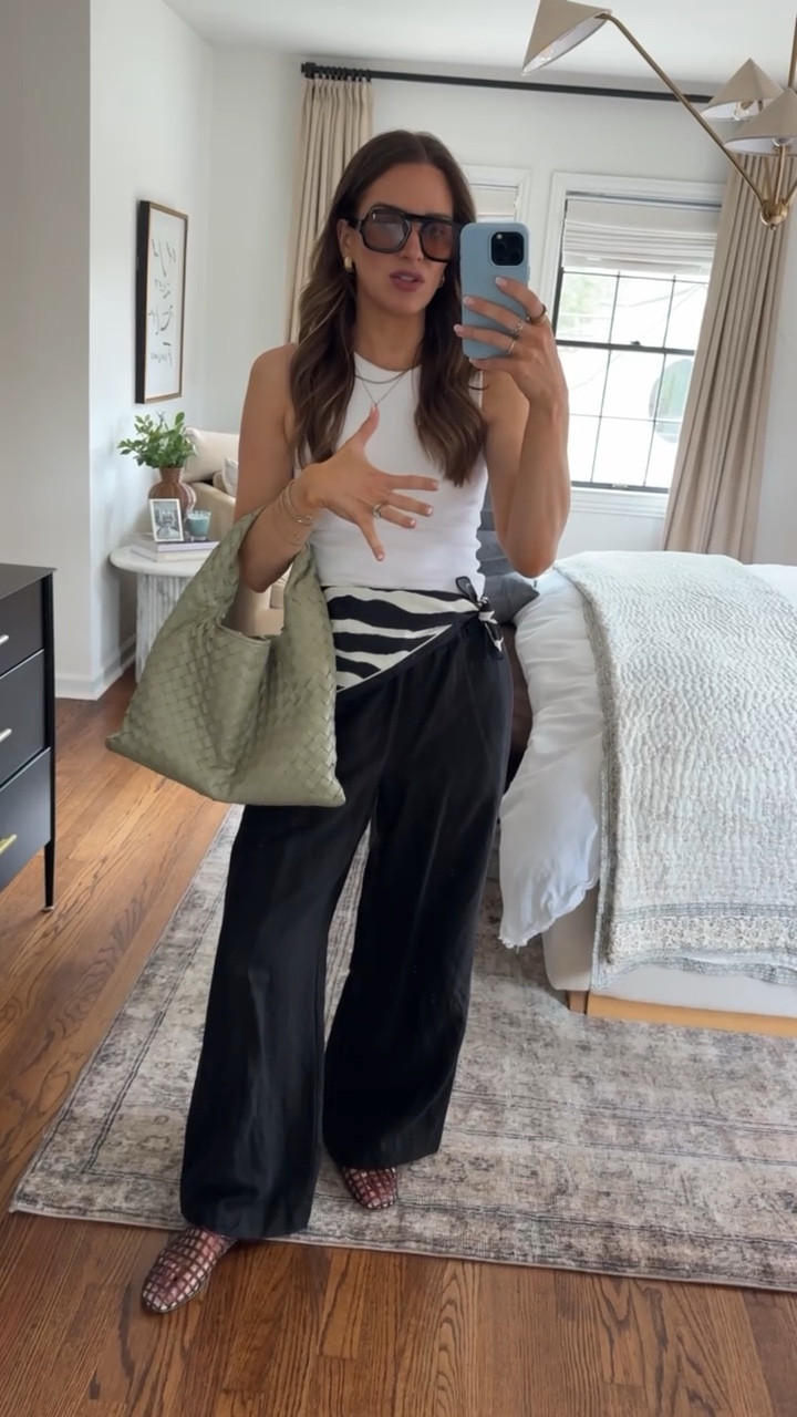 OOTD - styling basics to make the outfit not so boring ✨
Size small in top & pants 



#LTKootd #LTKgrwm