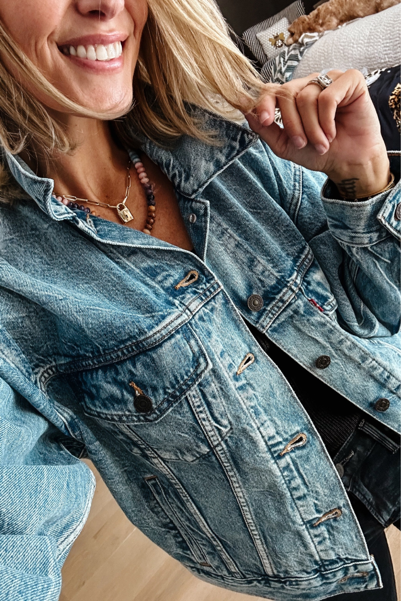 This denim jacket is making my 90’s dreams come true. I haven’t been wearing my denim jackets in my closet lately because every time I put them on I feel dated or something. This is what I needed – an oversized cool girl vibe. I’m into it. I’m wearing XS.

#LTKSeasonal #LTKStyleTip