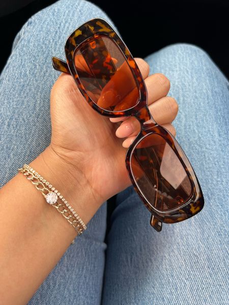 $5 sunnies. Well, 2 for $10 😉 
#amazon #amazonfashion #amazonfinds #sunglasses 

#LTKstyletip #LTKsalealert #LTKworkwear