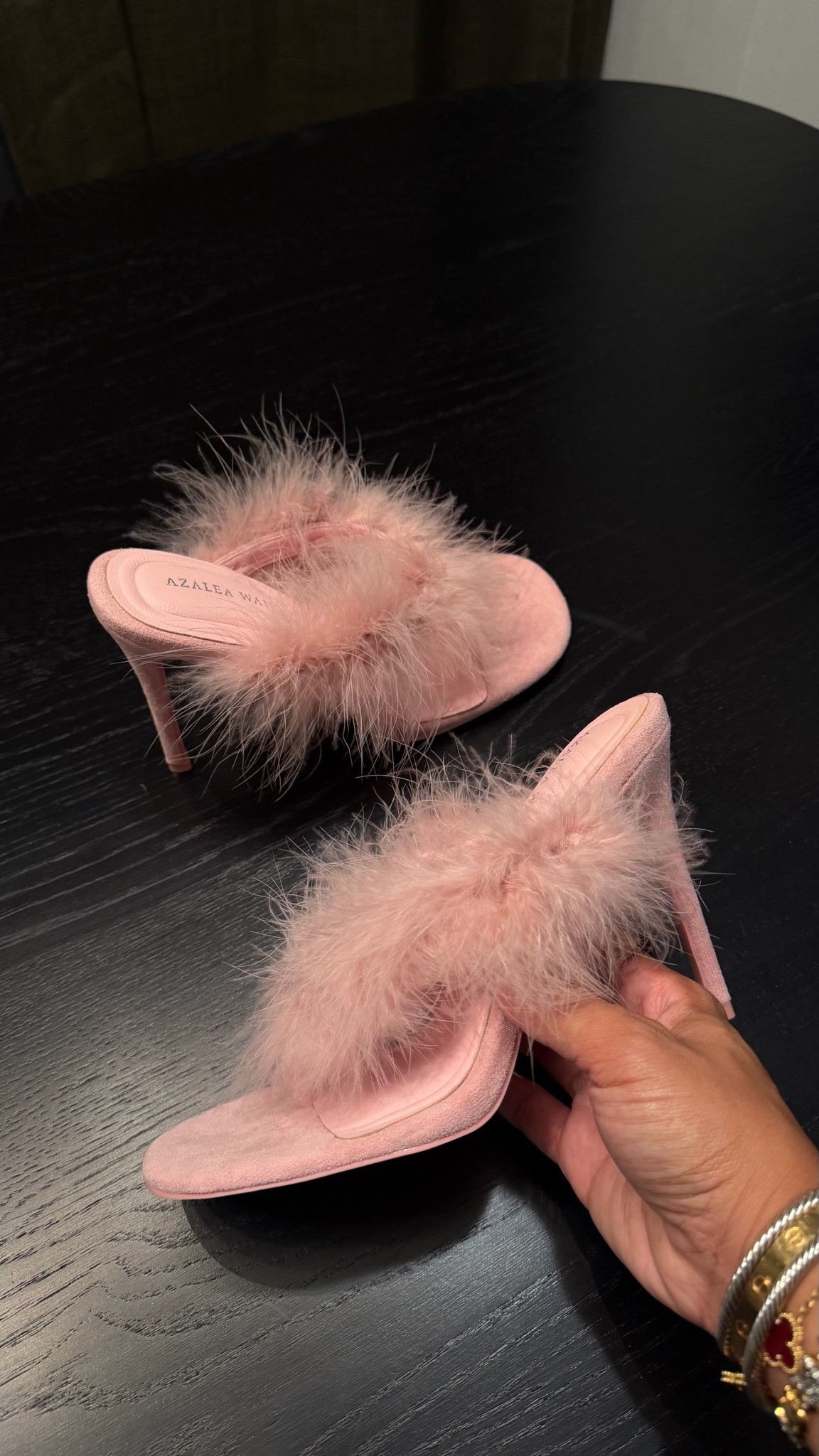 Feather heels of my dreams💖

#LTKSeasonal #LTKootd #LTKTravel