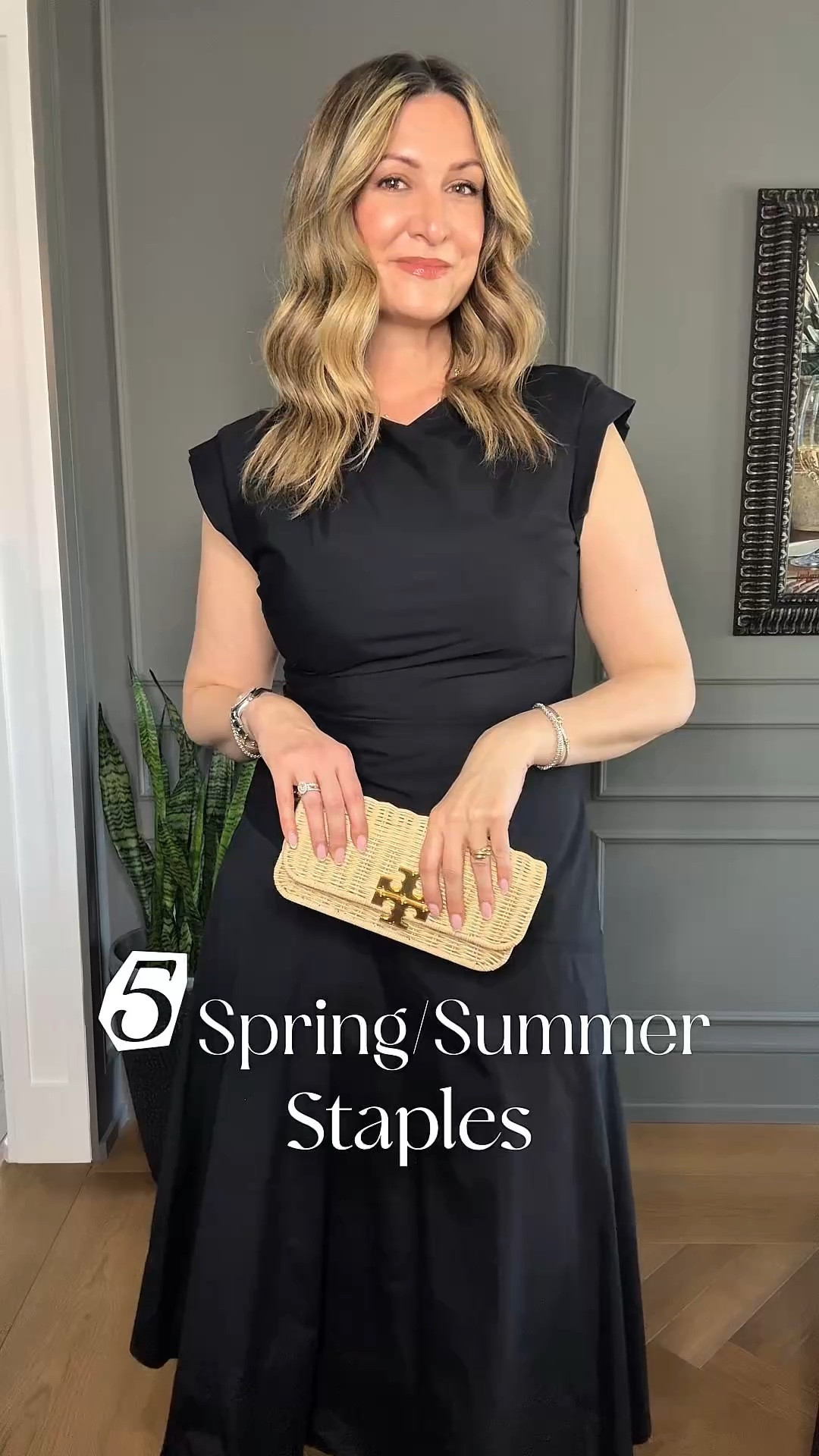 The older I get, the more I appreciate pieces that are simple, versatile, and feel good to wear 🤍

These are 5 staples carrying me through spring and summer this year:

▫️ A poplin dress — breathable, polished, and holds its shape beautifully
▫️ White jeans — the easiest way to look instantly put together
▫️ A denim top — effortless with literally everything
▫️ A lightweight knit vest — chic without trying too hard
▫️ A linen “set” — except it’s not actually a set 😉 I paired these white pieces together because they work so well styled separately too

Easy outfits, timeless pieces, and fabrics that feel as good as they look. That’s the goal lately ☀️

Which staple are you reaching for most this season?


#Over35Style #SpringSummerStyle #ClassicStyle #EffortlessWardrobe #ElevatedEverydayStyle

#LTKcanada #LTKover50style #LTKsummer
