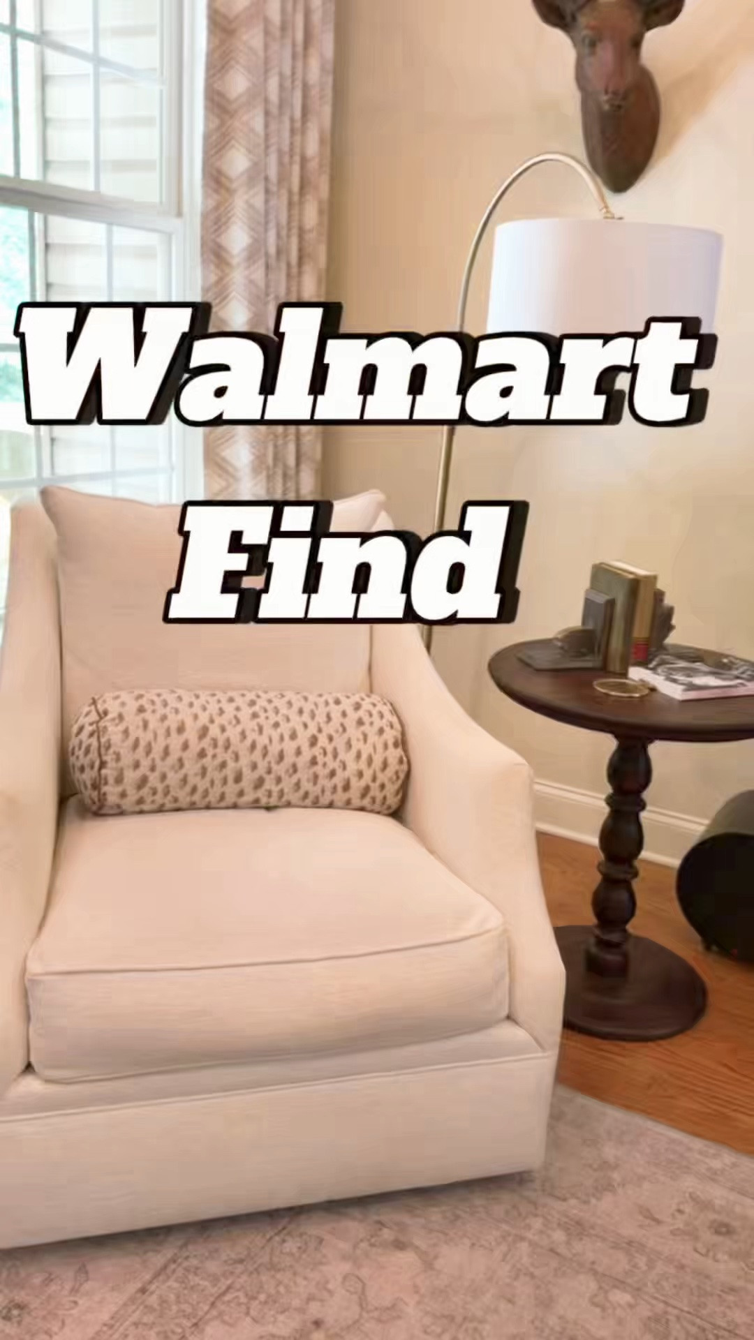 Walmart but looks custom made! #walmart #pillows

#LTKU #LTKSeasonal #LTKHome