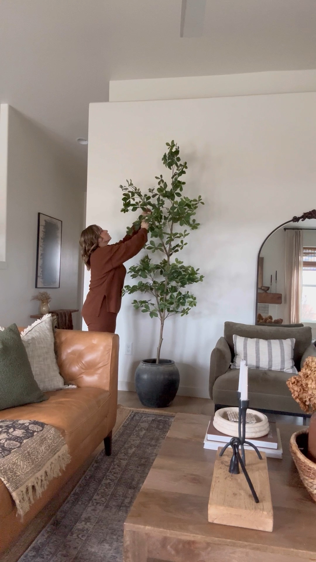 Amazon tree, Amazon deal, 7 foot faux tree

#LTKHome #LTKSaleAlert #